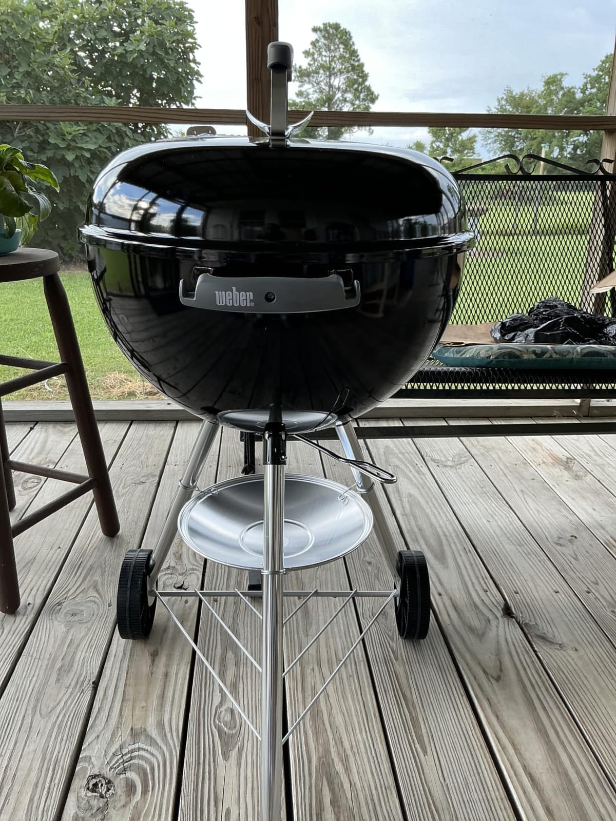 Weber Original Kettle Charcoal Grill, 18-Inch, Black | Classic Outdoor BBQ Grill with One-Touch Cleaning System & Precise Temperature Control Dampers customer photo 1