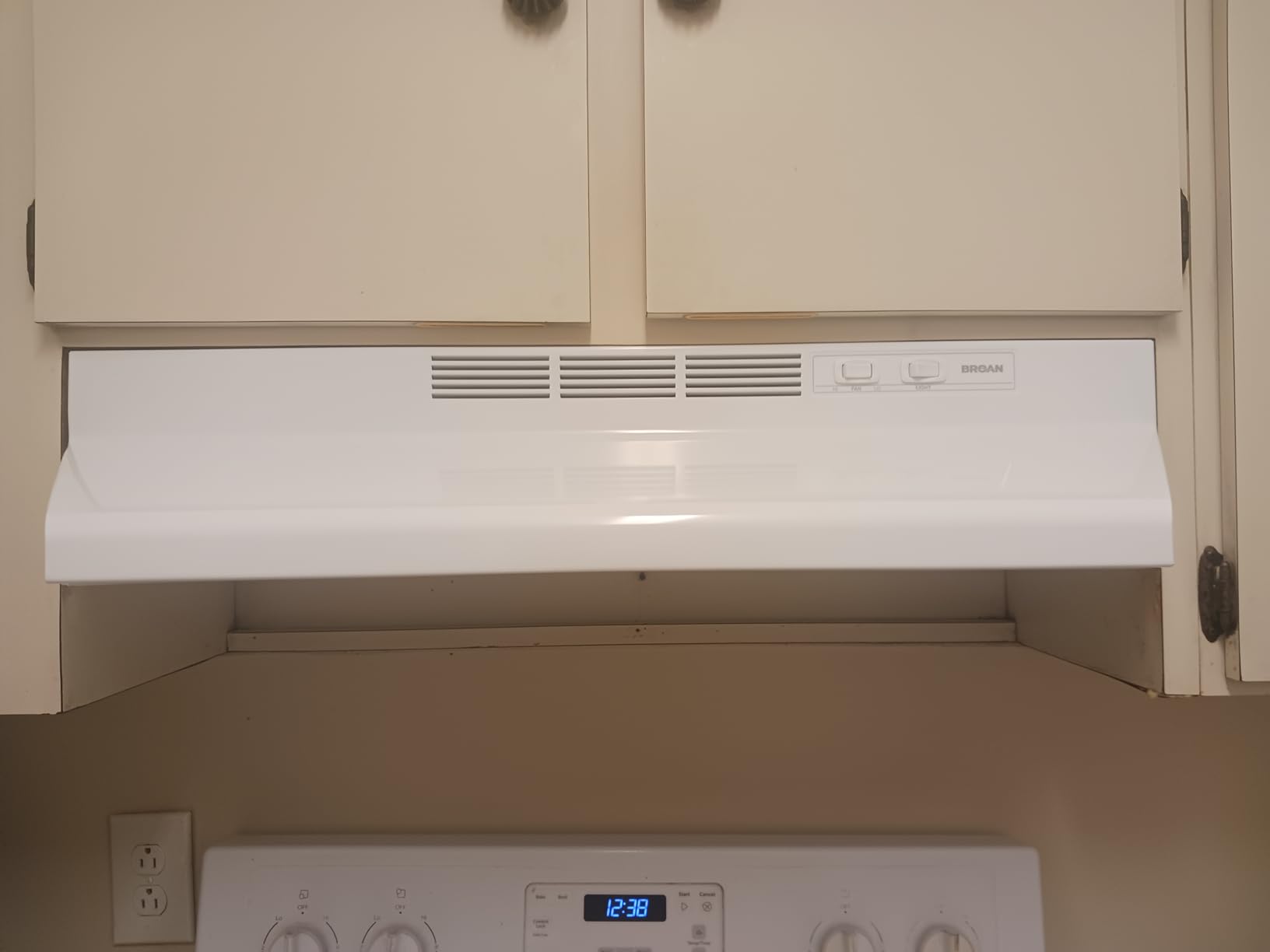 Broan-NuTone Ductless Range Hood with Lights, 30-Inch, White, 413001 | Under Cabinet Exhaust Fan for Kitchen Ventilation customer photo 2