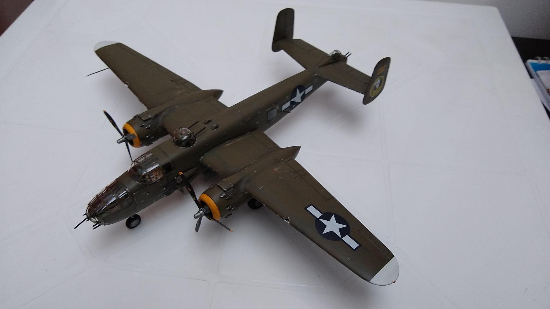 Revell 85-5512 B25J Mitchell 1:48 Scale Model Airplane Building Kit (138 Parts) customer photo 1