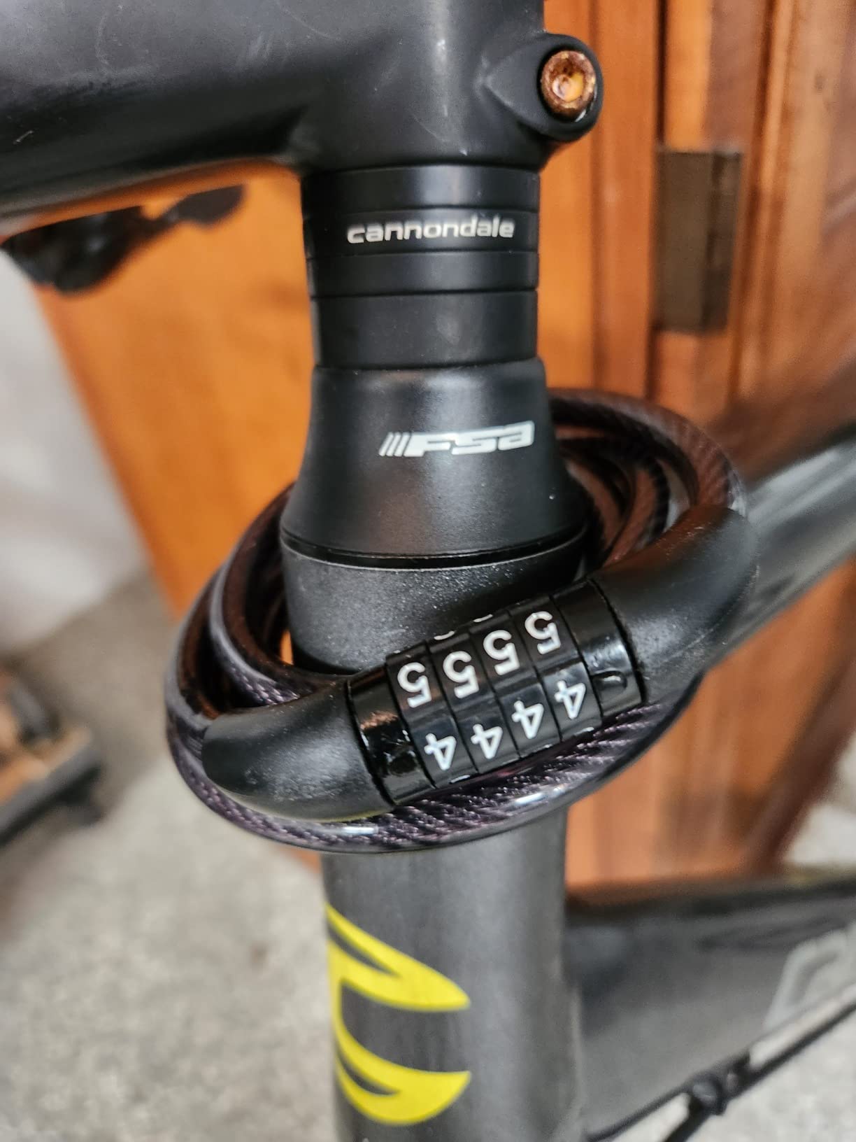 Master Lock Combination Cable Bike Lock 4-Foot Long Bicycle Lock, 8143D | Bike Lock Provides Anti-Theft Security For eBikes & Outdoor Equipment, Preset 4-digit Combination With Braided Steel Cable customer photo 1