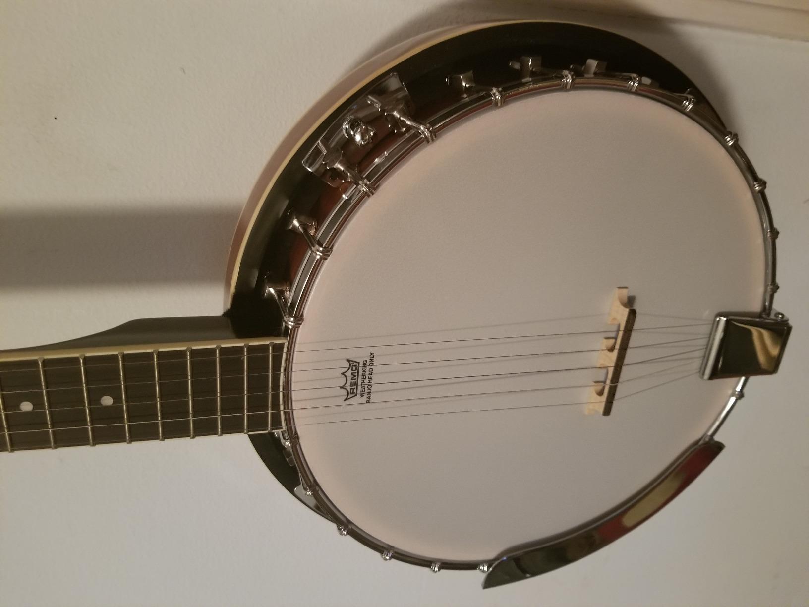 Jameson Guitars 5-String Banjo 24 Bracket with Closed Solid Back and Geared 5th Tuner customer photo 2