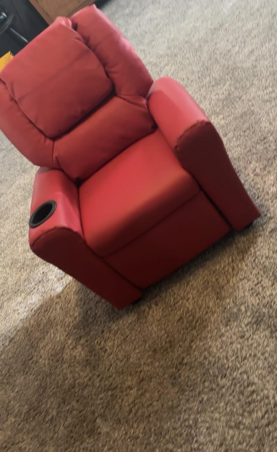 Flash Furniture Vinyl Kids Recliner, Cup Holder, Pink customer photo 1