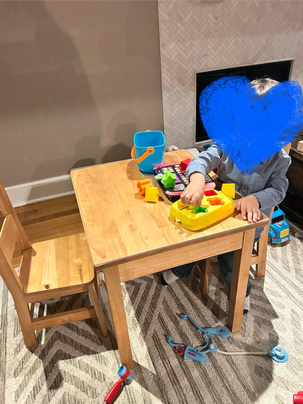 Melissa & Doug Solid Wood Kids Table and Chairs (2), Premium Quality Wooden Toddler Table and Chair Set for Kids Playroom Furniture & Montessori Classroom Furniture for Boys & Girls Ages 3+ customer photo 2