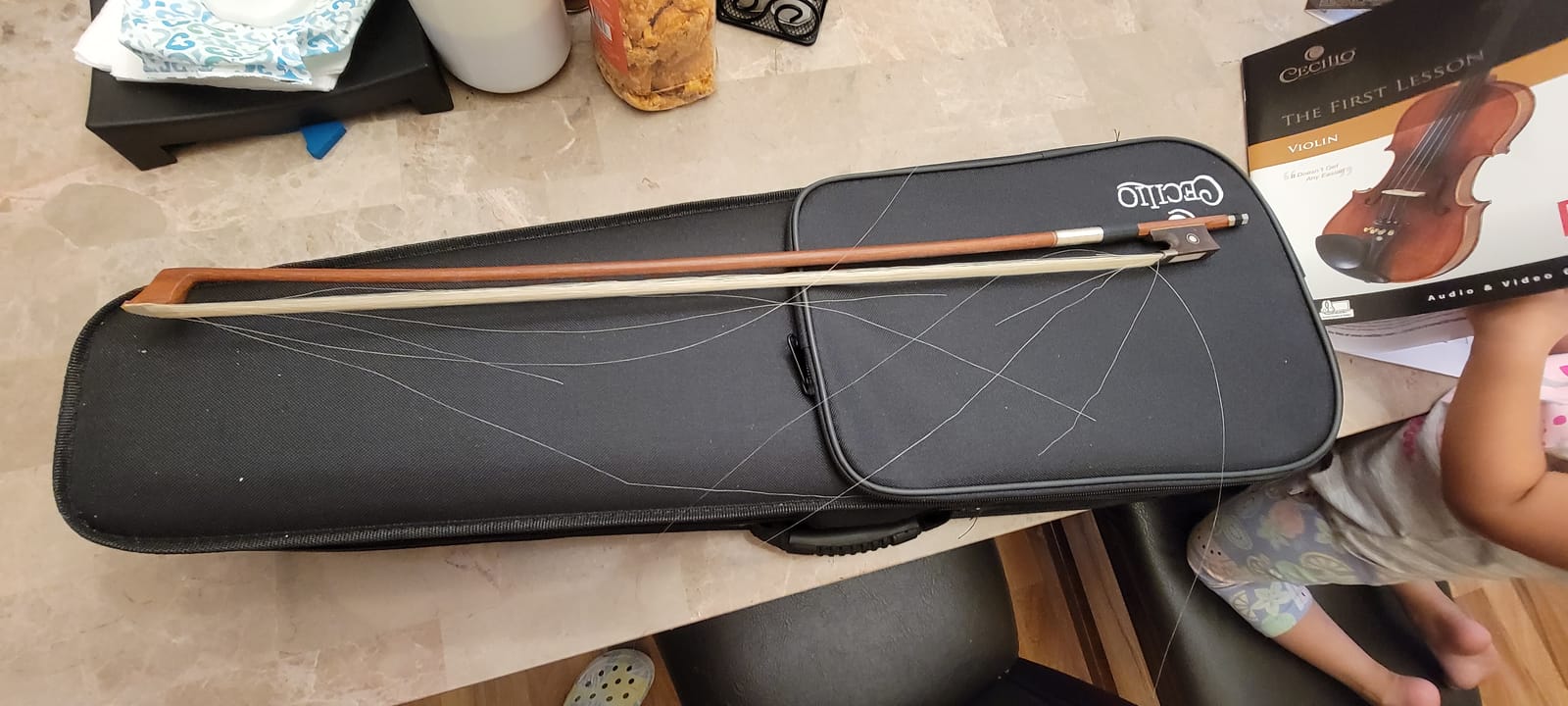 Cecilio Violin Solidwood Violin with 2 Brazilwood Bows, Rosin, Tuner, Shoulder Rest & Lesson Book - Ideal for Beginners, Size 3/4 customer photo 2
