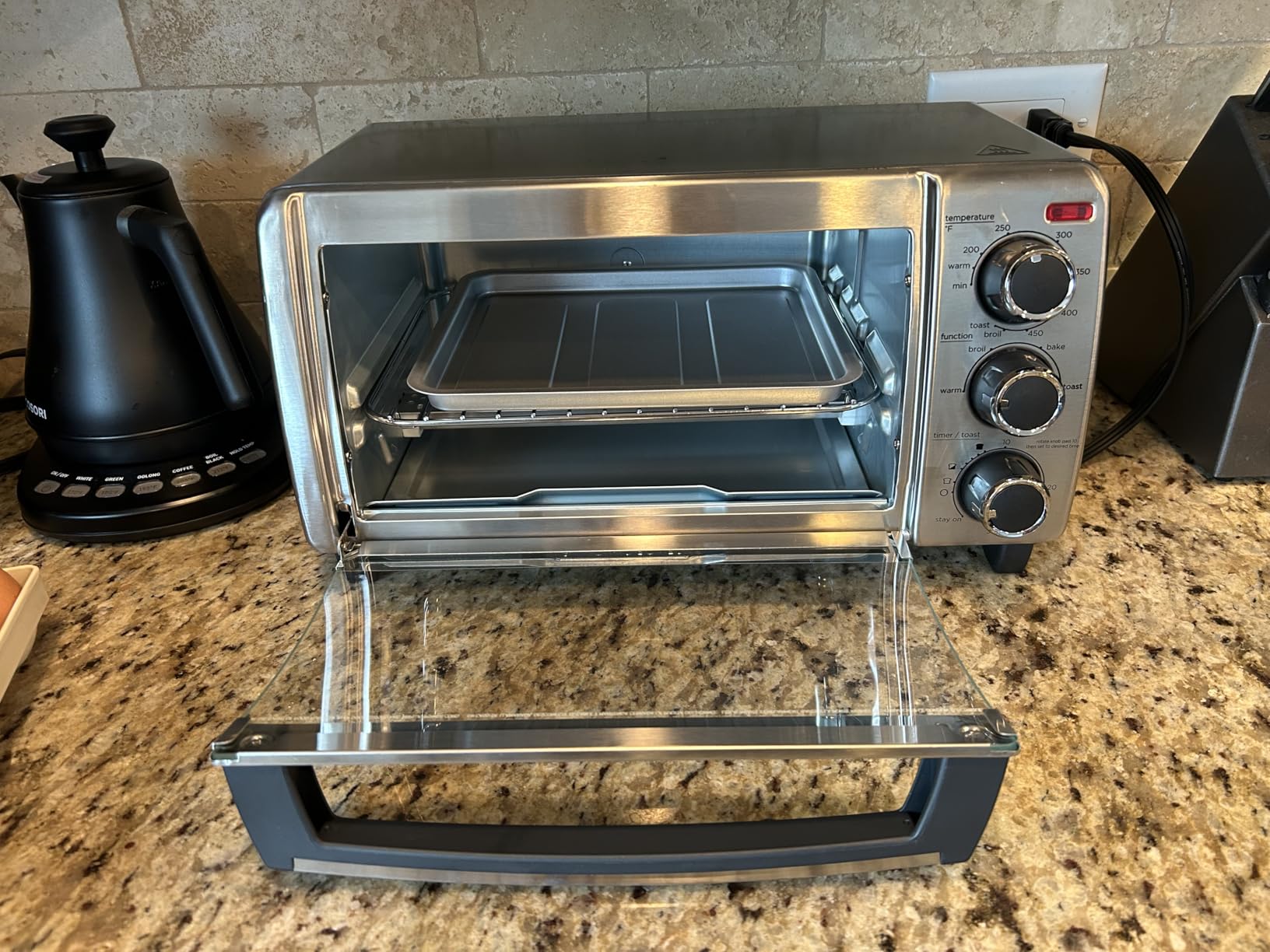 BLACK+DECKER TO1313SBD Toaster Oven, 15.47 Inch, Silver | Compact convection oven fits a 9-inch pizza with timer, stay-on function and removable crumb tray. customer photo 2