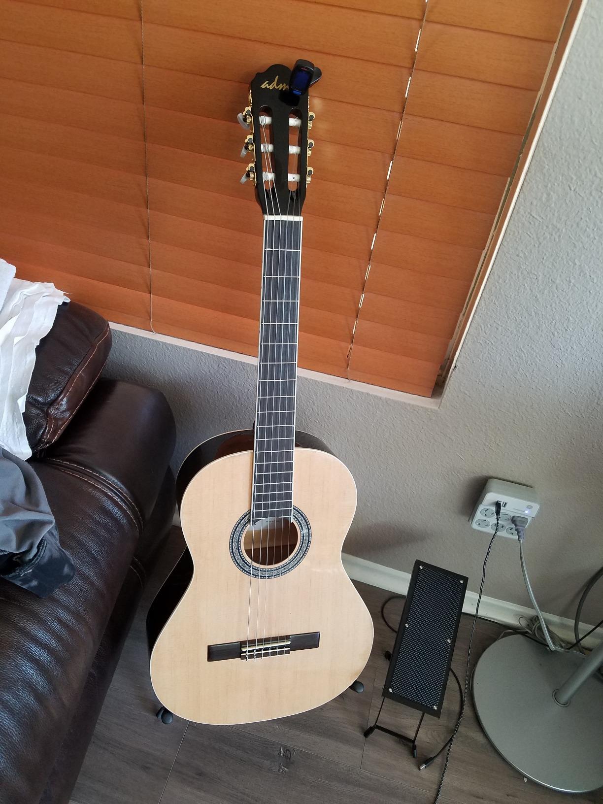 ADM Full Size Classical Nylon Strings Acoustic Guitar 29 x 75x 50mm Classic Guitarra Starter Bundle for Adult with Free Lessons, Gig Bag, Tuner, Footstool, Kids Student Beginner Kits, Nature customer photo 2