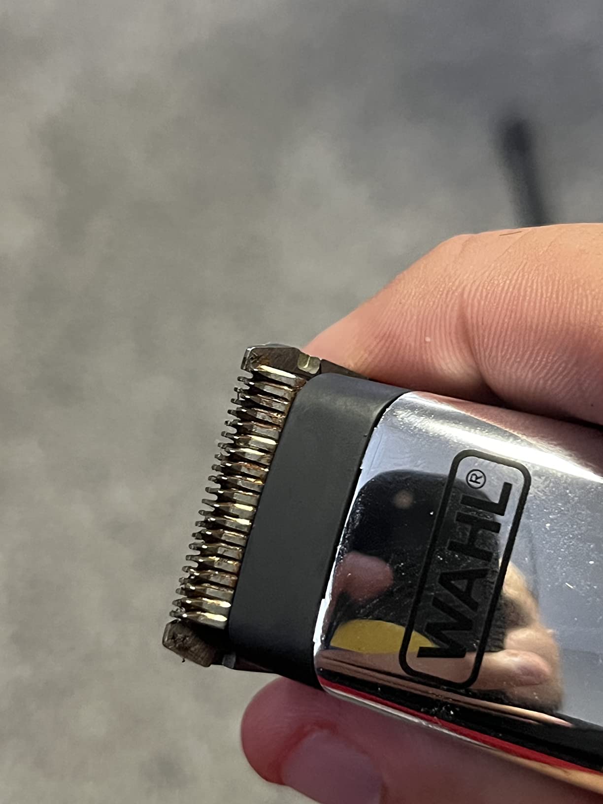 Wahl Professional Half Pint Compact Travel Trimmer, AA, Model 08064-900 | Palm-Size Beard & Neckline Trimmer for Quick Touch-Ups on the Go, Includes 2 Trimming Guides for Sideburns & Detailing customer photo 1