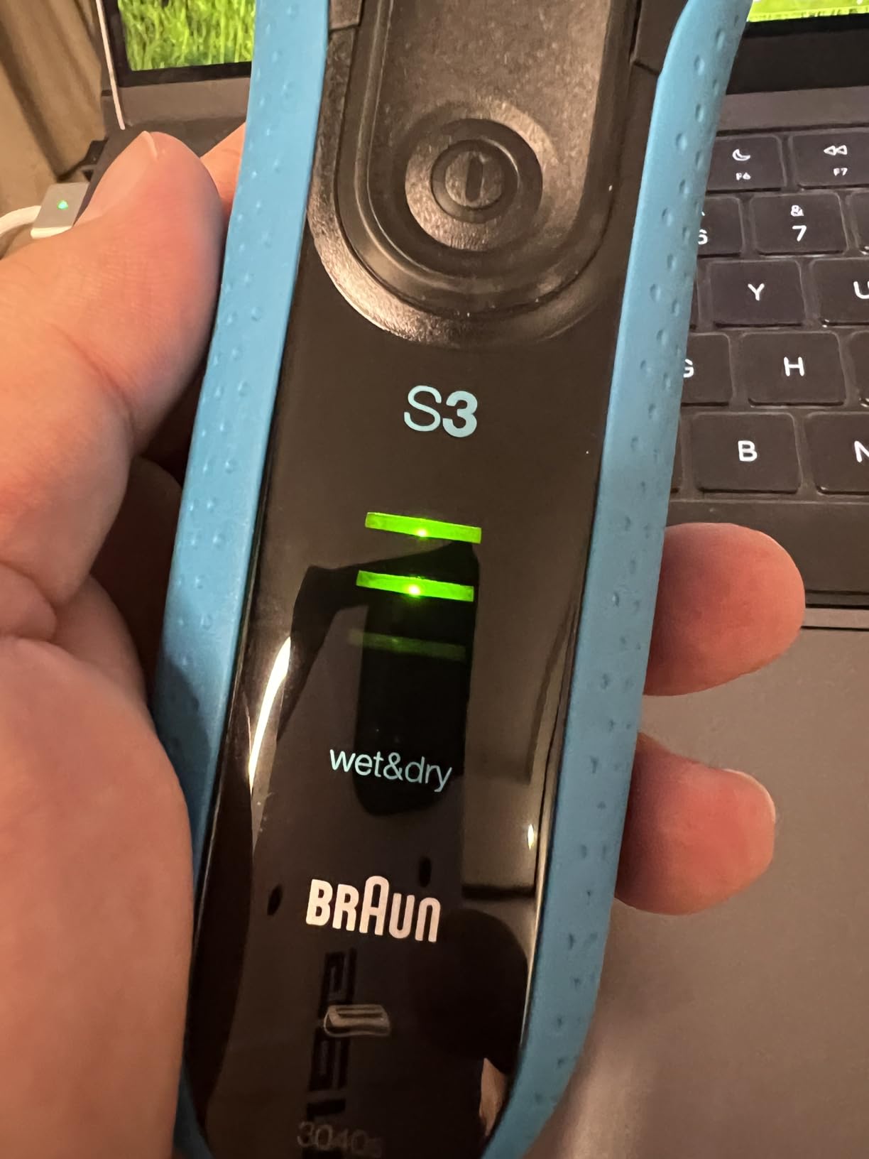 Braun Electric Series 3 Razor with Precision Trimmer, Rechargeable, Wet & Dry Foil Shaver for Men, Blue/Black, 4 Piece | Precision Trimmer, Rechargeable, Wet & Dry, Foil Shaver, 4 Piece customer photo 1