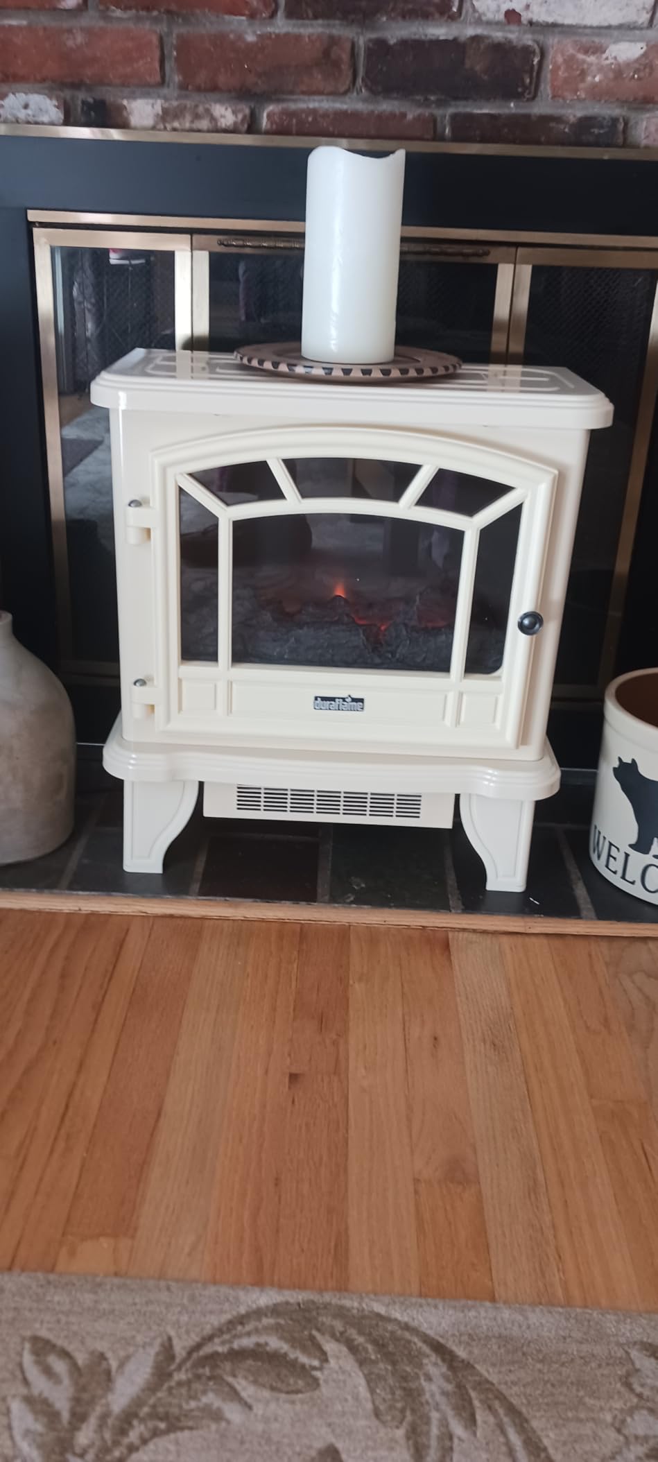 duraflame Infrared Quartz Electric Fireplace Stove Heater, Black customer photo 1