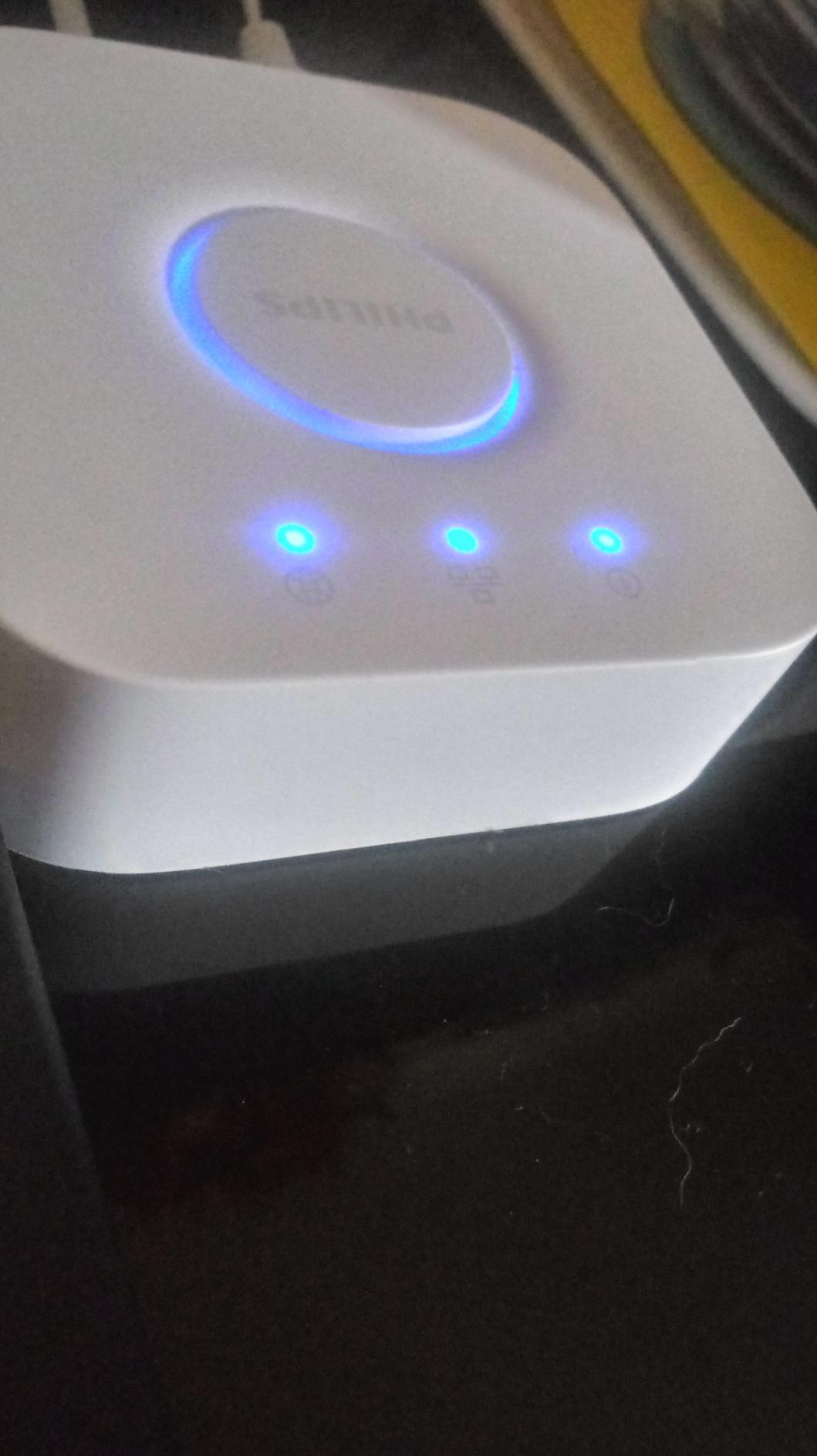 Philips Hue Bridge, Unlock the Full Potential of Hue Bridge System, Multi-Room and Out-of-Home Control, Create Automations and Zones, Smart Lighting Hub, Works with Voice and Matter-Compatible customer photo 1