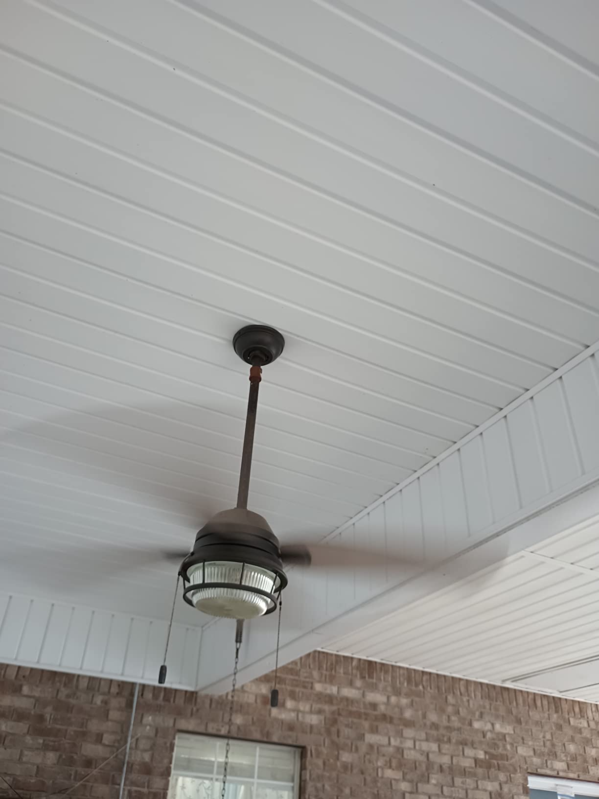 Hunter Ocala, Outdoor or Indoor, Ceiling Fan, Rustic, 52 inch, Noble Bronze | with LED Light and Pull Chain, Standard Mount, 4 Blades, For Living Room, Patio, Porch, Garage, 59214 customer photo 1