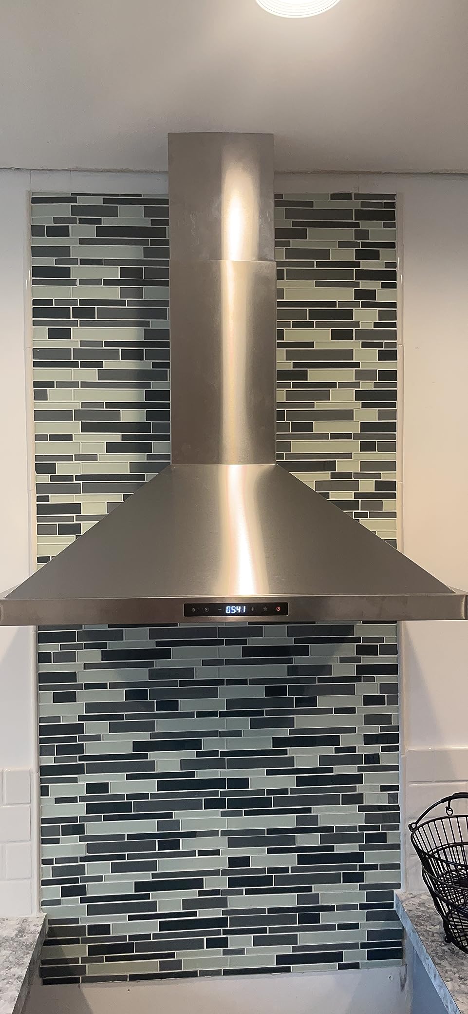 30 in. Vista Coll 380 CFM Ducted Wall Mount Range Hood LED, Stainless Steel | Cosmo COS-63175S Soft Touch Controls, 3 Fan Speeds, Permanent Dishwasher-Safe Baffle Filters, Backdraft Damper customer photo 2