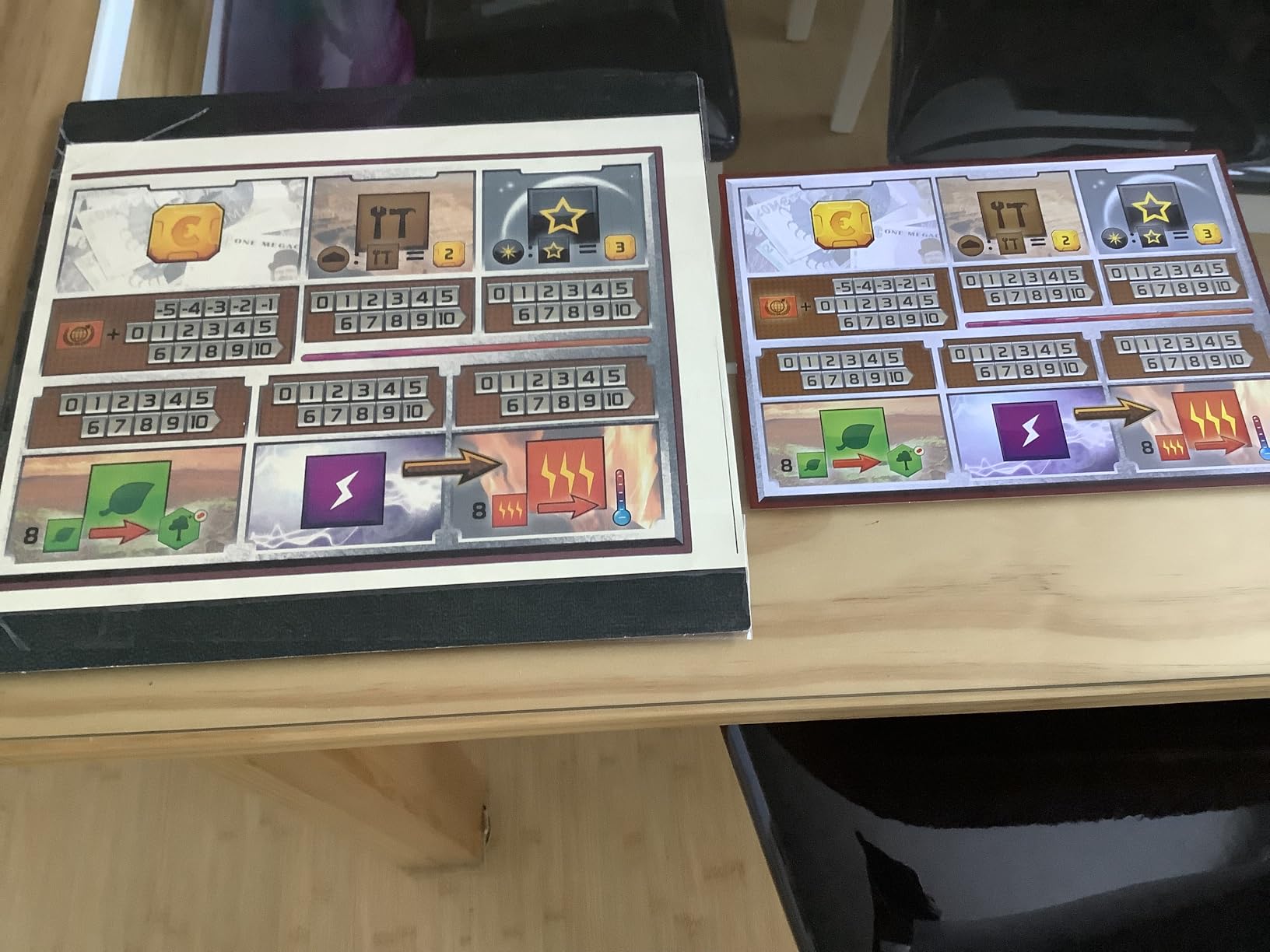 Terraforming Mars by Stronghold Games, Strategy Board Game | Engine Building Card Driven Euro for Adults and Teens, Deep Resource Management and High Replay Value, 1 to 5 Players customer photo 2