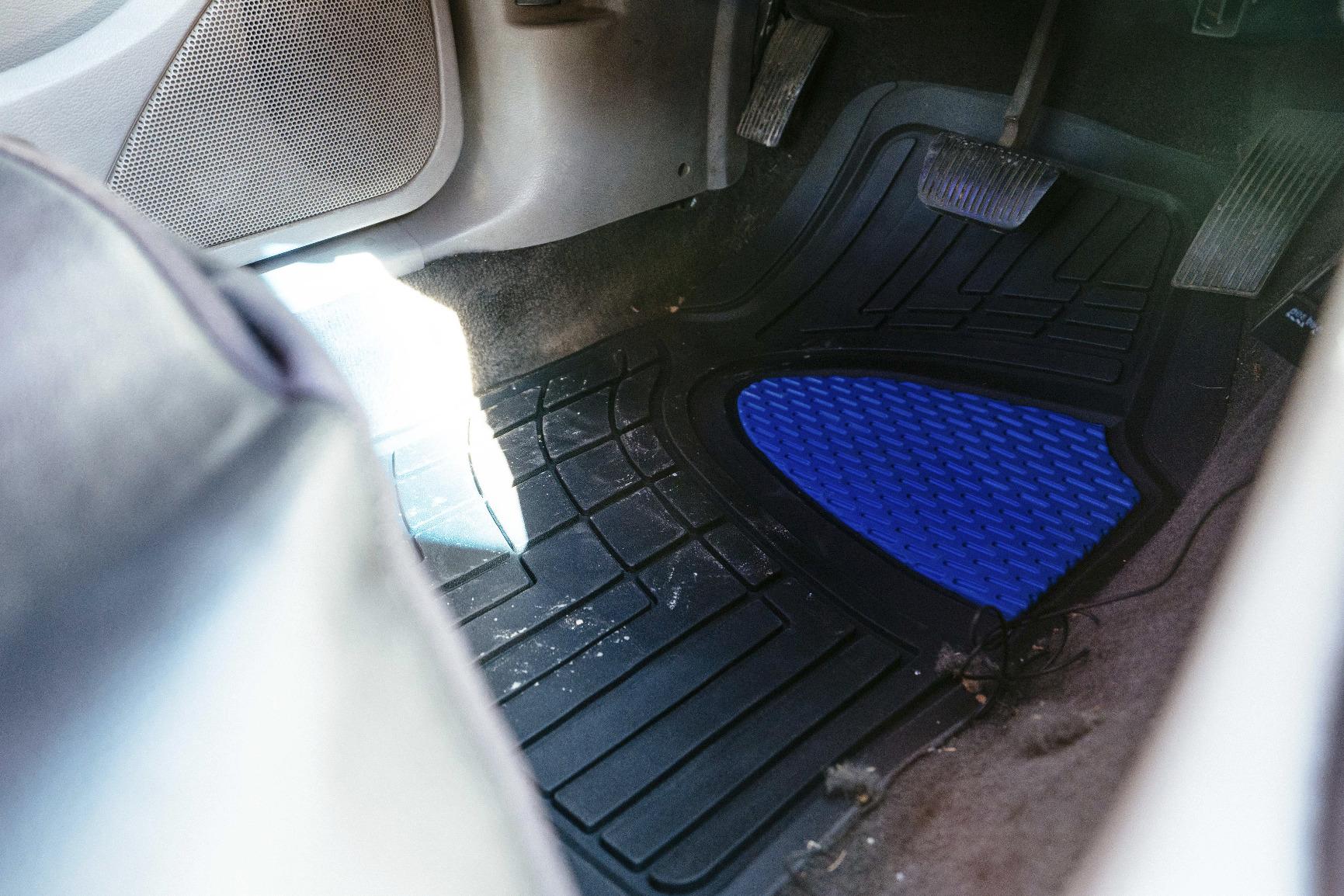 FH Group Automotive Floor Mats - Heavy-Duty Rubber Floor Mats for Cars, Universal Fit Full Set, Climaproof & Trimmable Floor Mats for Most Sedan, SUV, Truck, Black customer photo 2