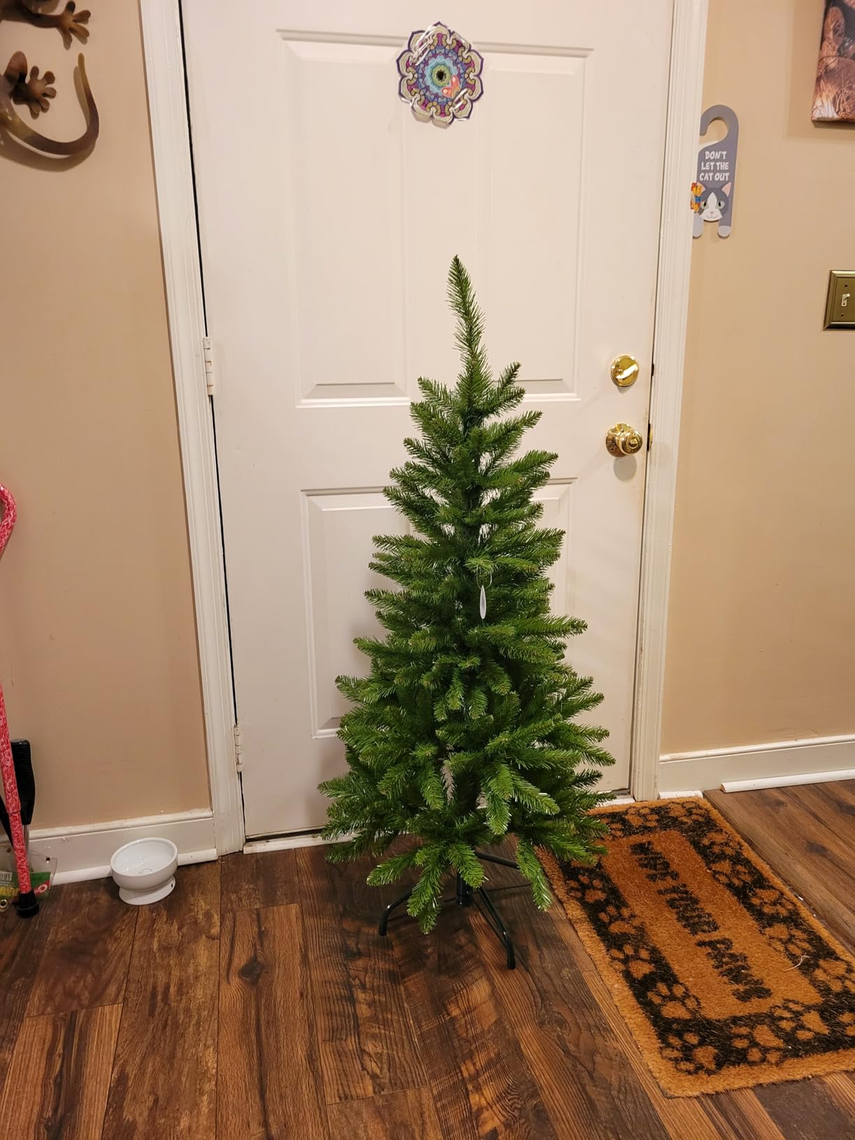 National Tree Company 4ft Unlit Kingswood Fir Mini Slim Christmas Tree | 269 Tips, Includes Stand, Artificial, Green customer photo 1