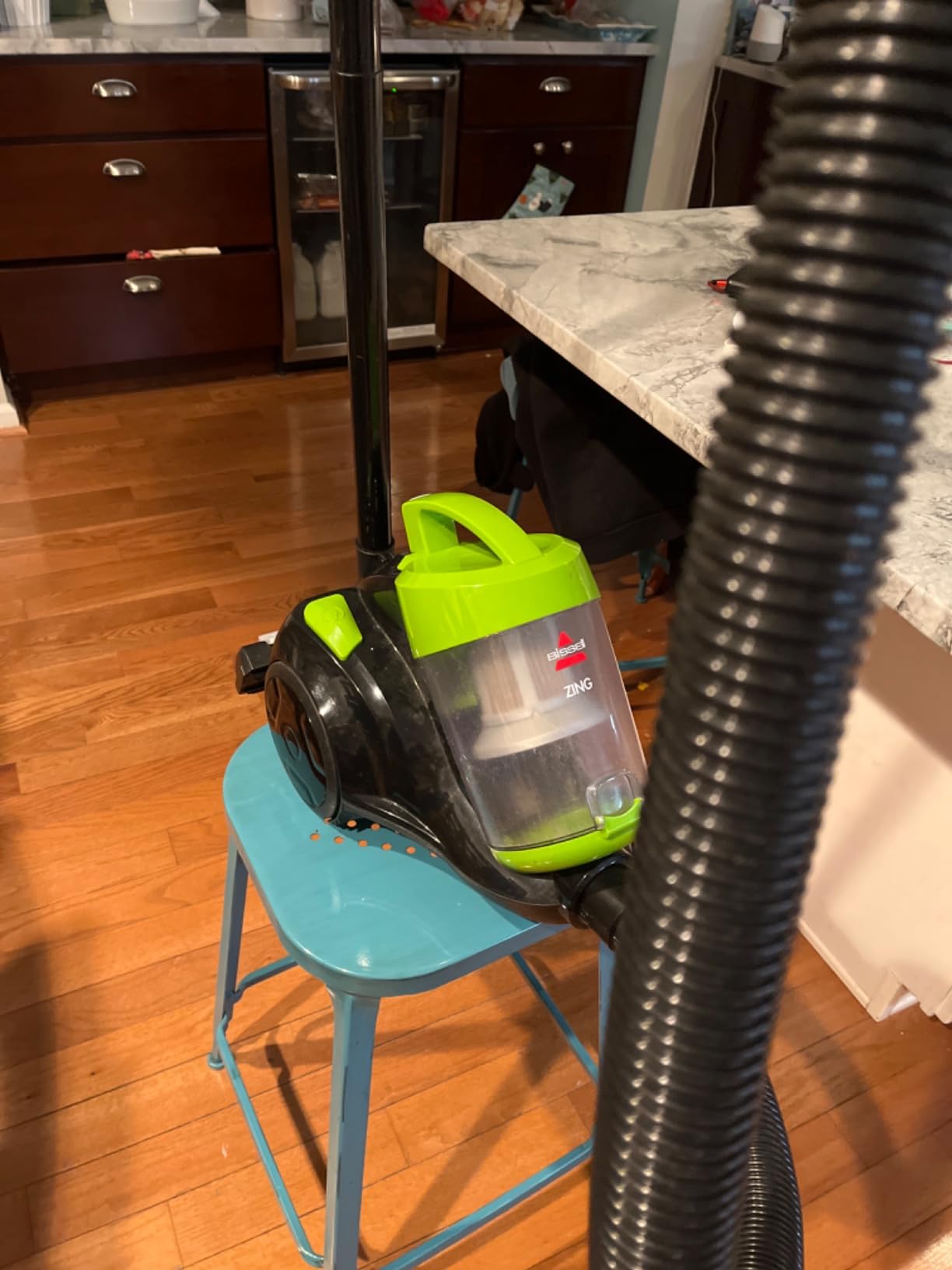 Bissell 2156A Zing Canister Bagless Vacuum customer photo 2
