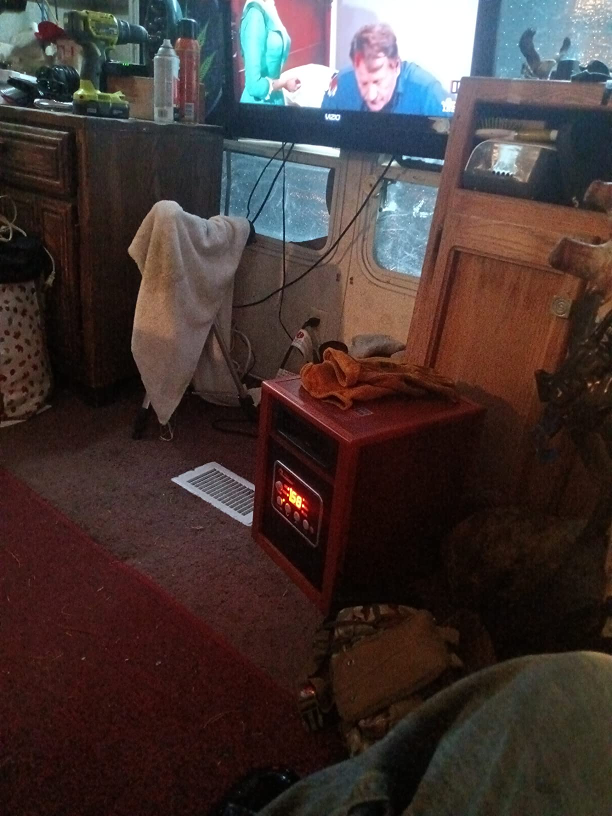 DR. INFRARED HEATER DR-998, 1500W Dual Heating Infrared Space Heater with Humidifier, Oscillation, Remote Control, Thermostat & Safety Protection, Portable with Wheels, Energy Efficient, Walnut customer photo 2