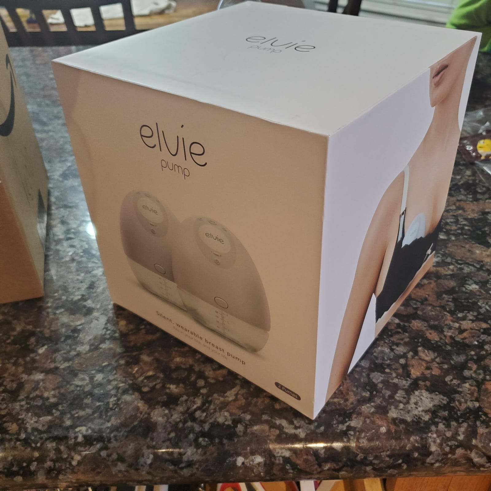 Elvie - Double, Wearable Breast Pump w/App - The Smallest & Quietest - Portable - Hands Free & Discreet - Automated with Four Personalized Settings customer photo 2