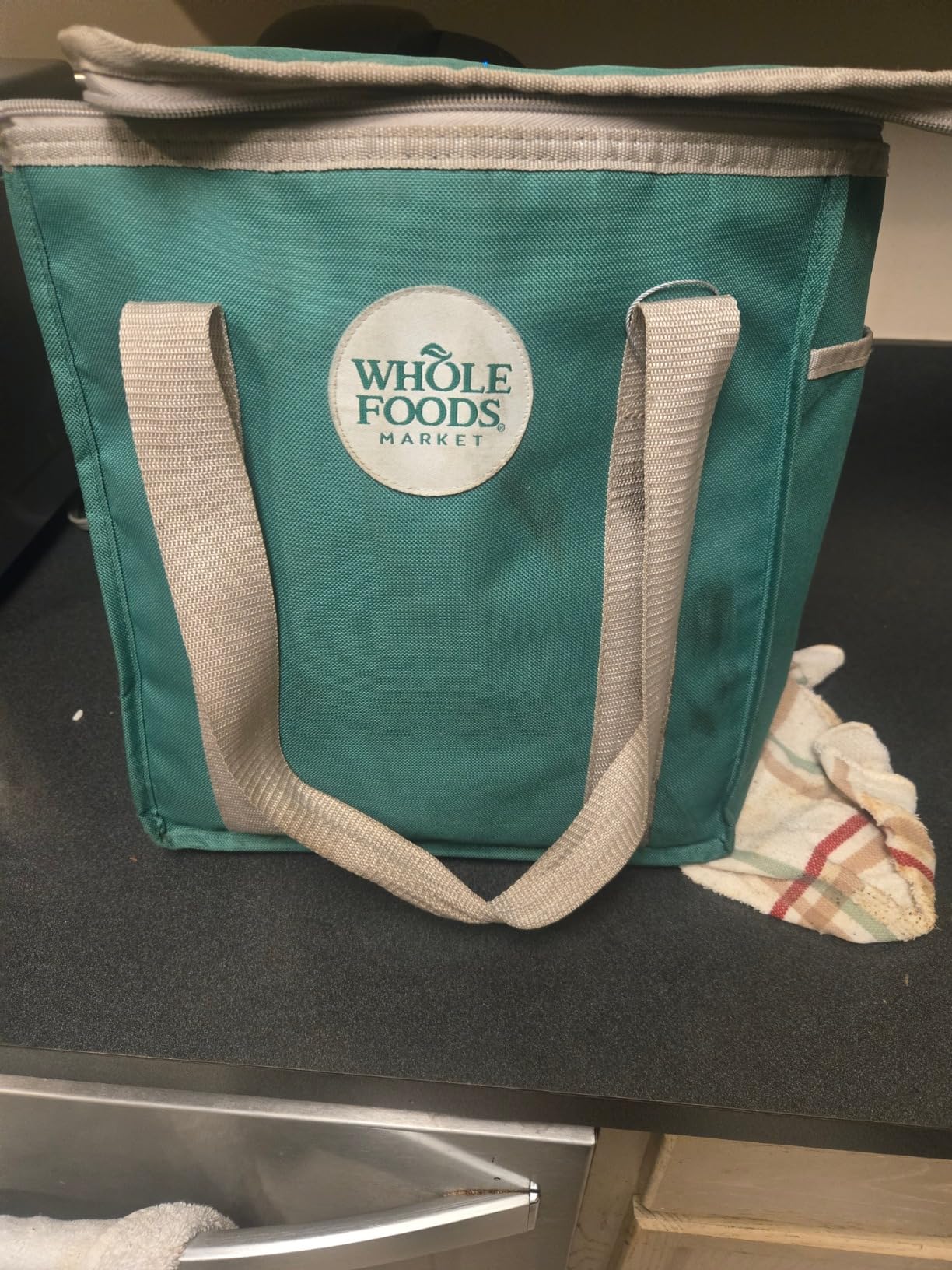 Whole Foods Market Insulated Cooler Bag customer photo 2