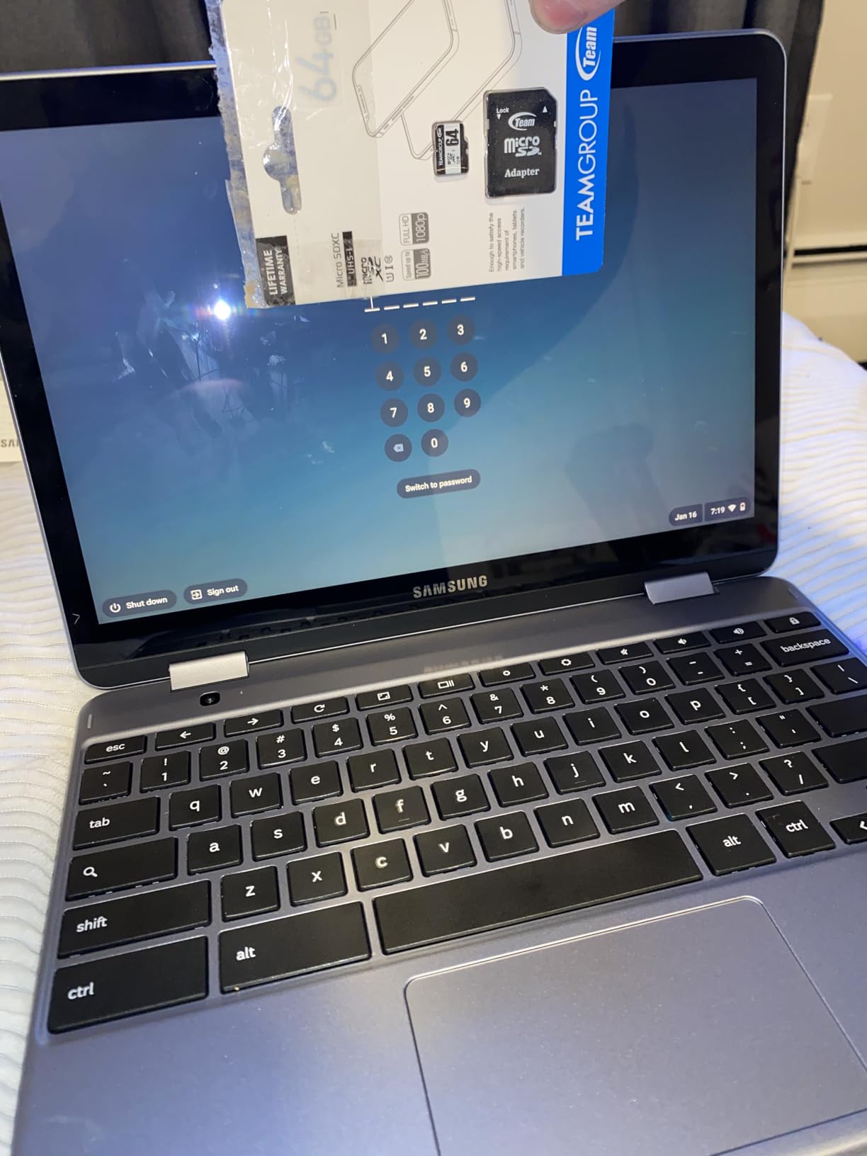 Samsung Chromebook Plus V2 2-in-1 Laptop- 4GB RAM, 64GB eMMC, 13MP Camera, Chrome OS, 12.2