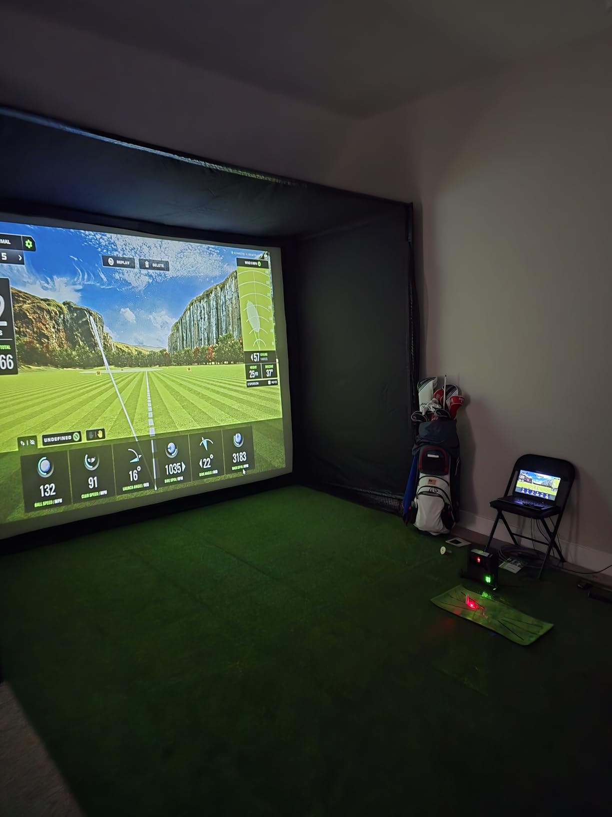 SkyTrak Golf Launch Monitor and Golf Simulator with Metal Protective Case customer photo 1