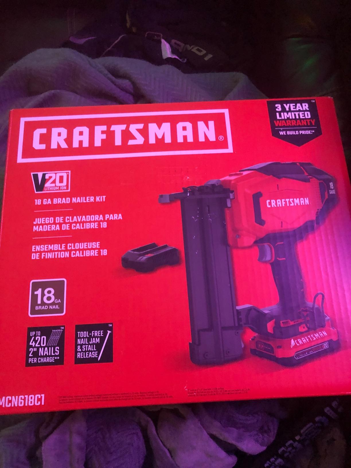 CRAFTSMAN V20 Cordless Brad Nailer, 18 Gauge Nail Gun, with Battery and Charger (CMCN618C1) customer photo 2