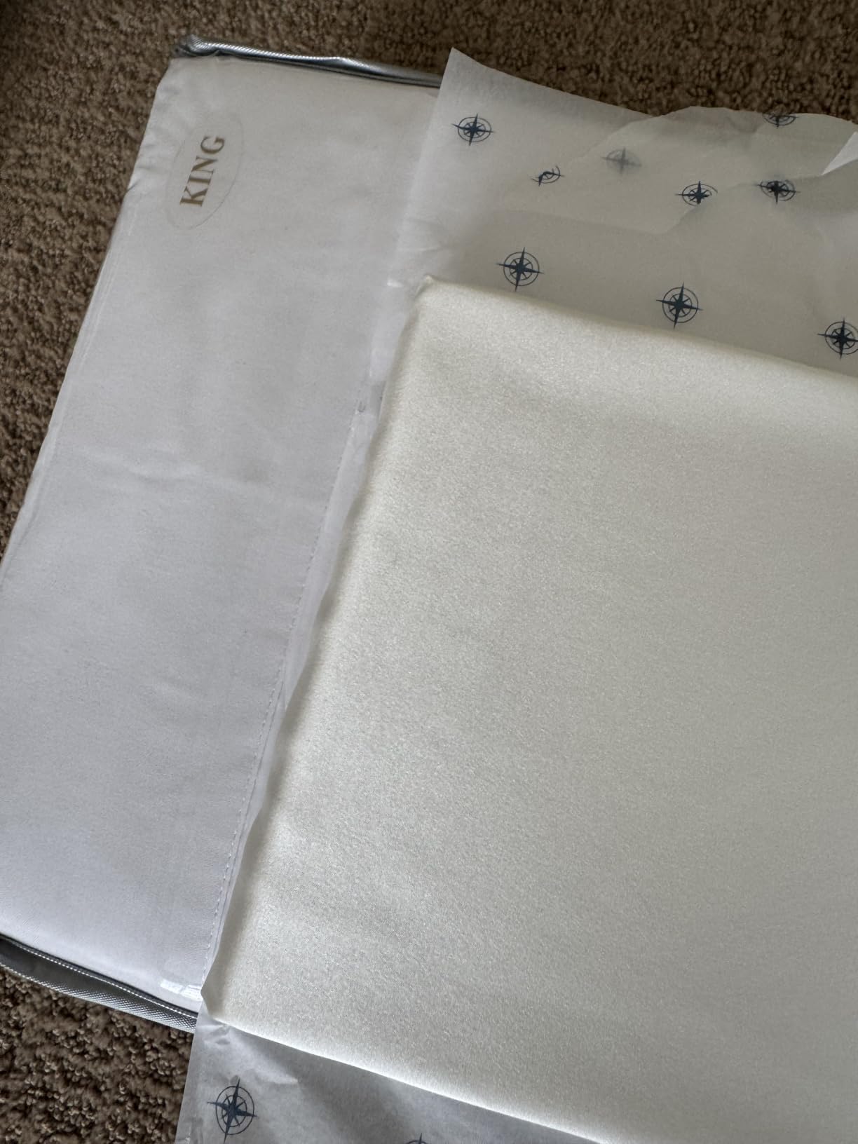 Fishers Finery 25mm 100% Pure Mulberry Silk Pillowcase, Good Housekeeping Winner (White, Standard) customer photo 1