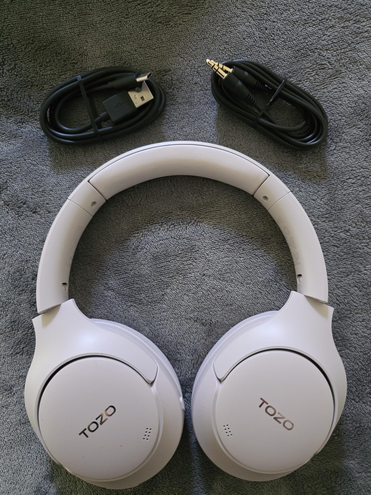 TOZO Hybrid Active Noise Cancelling Headphones, Hi Res Audio | Wireless Over Ear Bluetooth Headset, 60H Playtime, Custom EQ via App Deep Bass Comfort Fit Ear Cups, for Home Office Travel customer photo 2