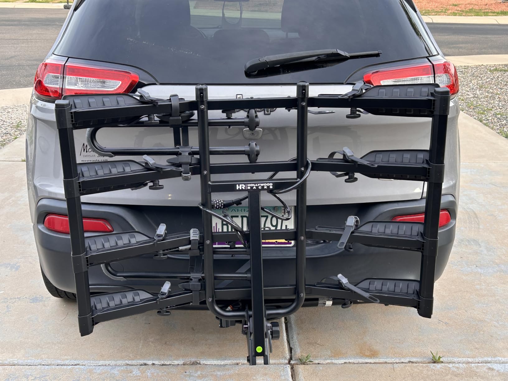 Hollywood Racks Destination 4 Hitch Bike Rack, Carries Up to 4 Bikes, Black customer photo 1