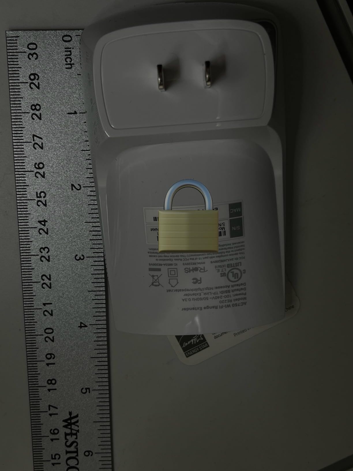 TP-Link WiFi Extender with Ethernet Port, Dual Band 5GHz/2.4GHz, Up to 44% More Bandwidth Than Single Band, Covers Up to 1200 Sq.ft and 30 Devices, Signal Booster Amplifier Supports OneMesh(RE220) customer photo 2