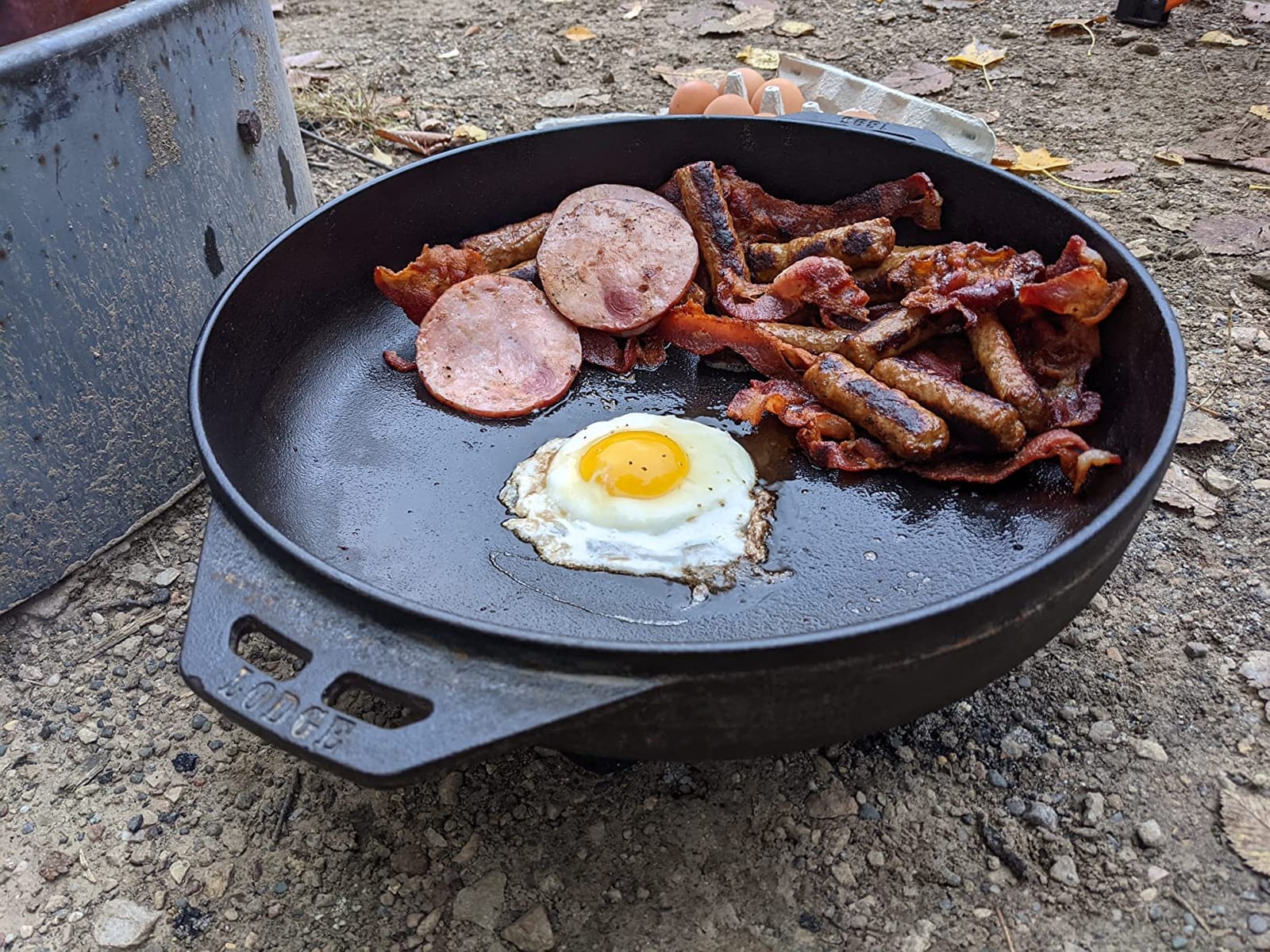 Lodge Cast Iron Cook-It-All Kit. Five-Piece Cast Iron Set includes a Reversible Grill/Griddle 14 Inch, 6.8 Quart Bottom/Wok, Two Heavy Duty Handles, and a Tips & Tricks Booklet customer photo 1