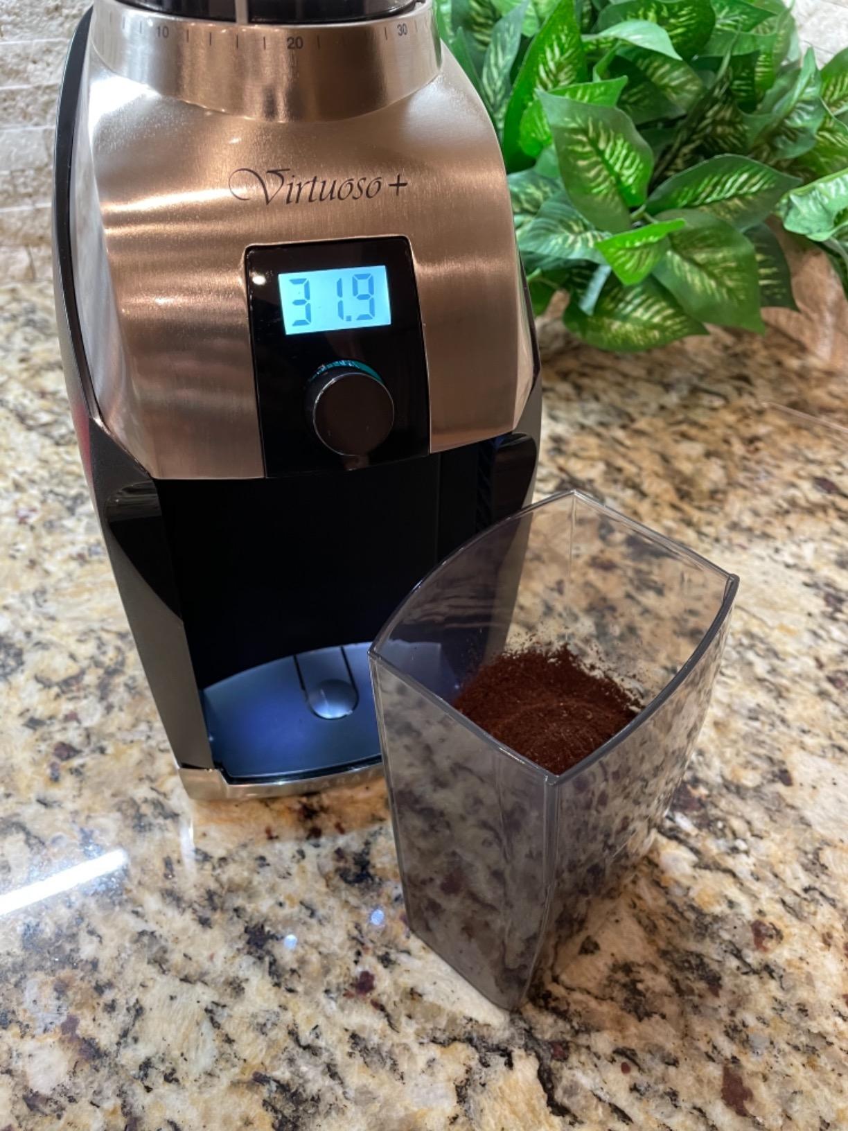Baratza Virtuoso+ Coffee Grinder ZCG587BLK, Black | 40 grind settings give you access to an extensive range of brew methods, including espresso, French press and more customer photo 2