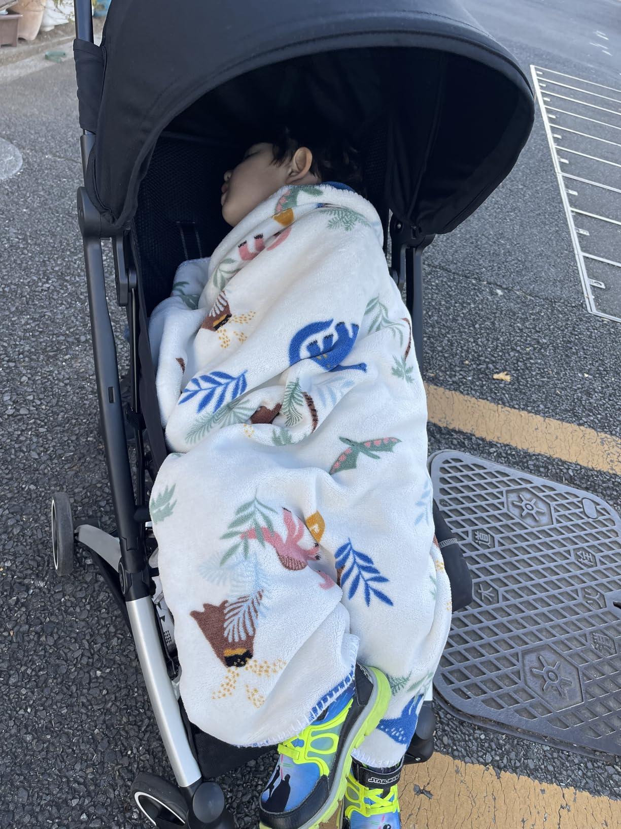 gb Pockit+ All City, Ultra Compact Lightweight Travel Stroller with Front Wheel Suspension, Full Canopy, and Reclining Seat in Night Blue customer photo 2