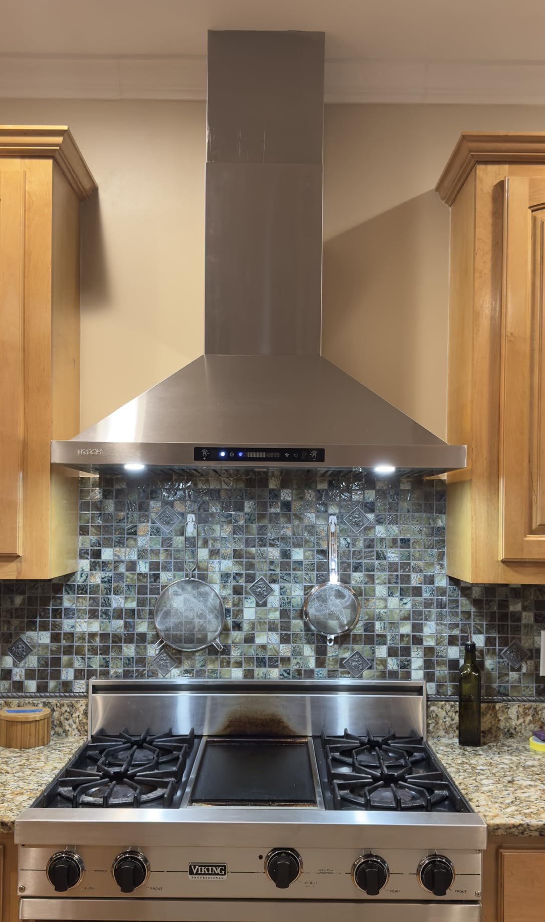 IKTCH 30-inch Wall Mount Range Hood 900 CFM Ducted/Ductless Convertible, Kitchen Chimney Vent Stainless Steel with Gesture Sensing & Touch Control Switch Panel, 2 Pcs Adjustable Lights (IKP02-30'') customer photo 1
