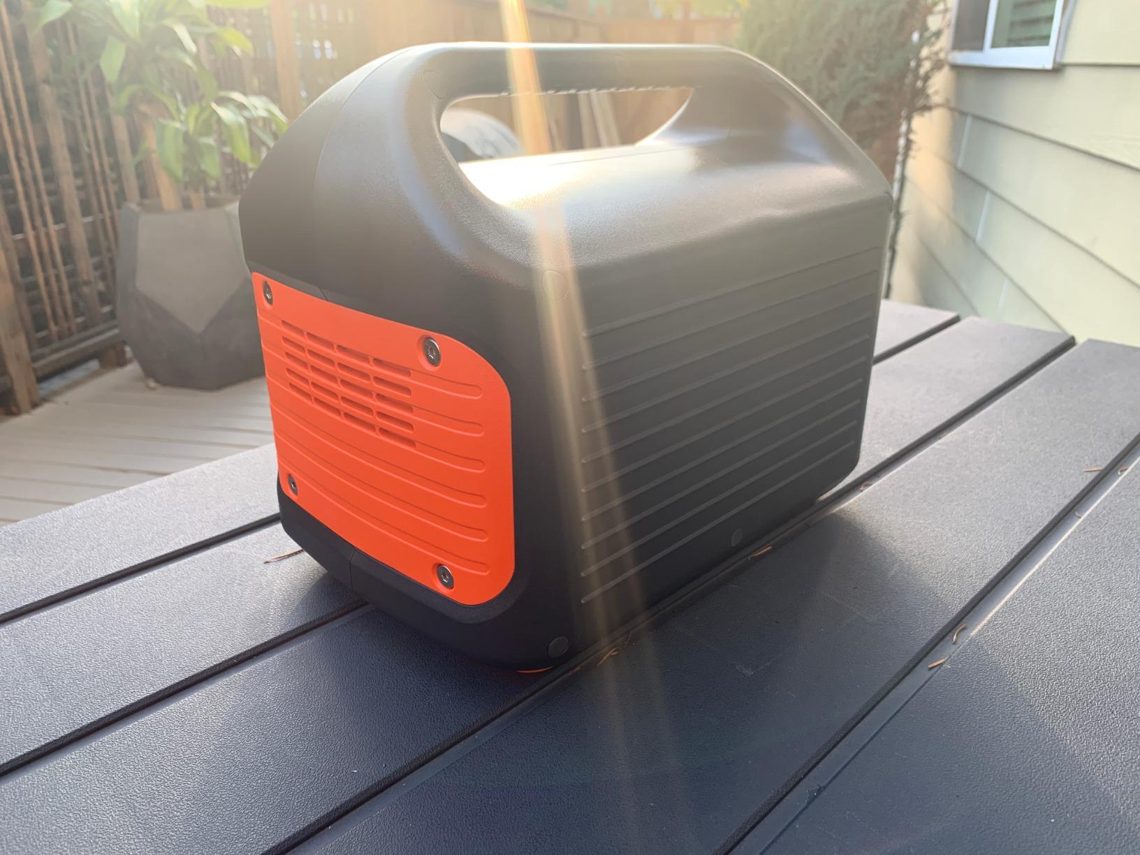 Jackery Explorer 500 v2 Portable Power Station, 512Wh, 500W AC | LiFePO4 Battery, 1000W Surge, 14 lbs Lightweight customer photo 1