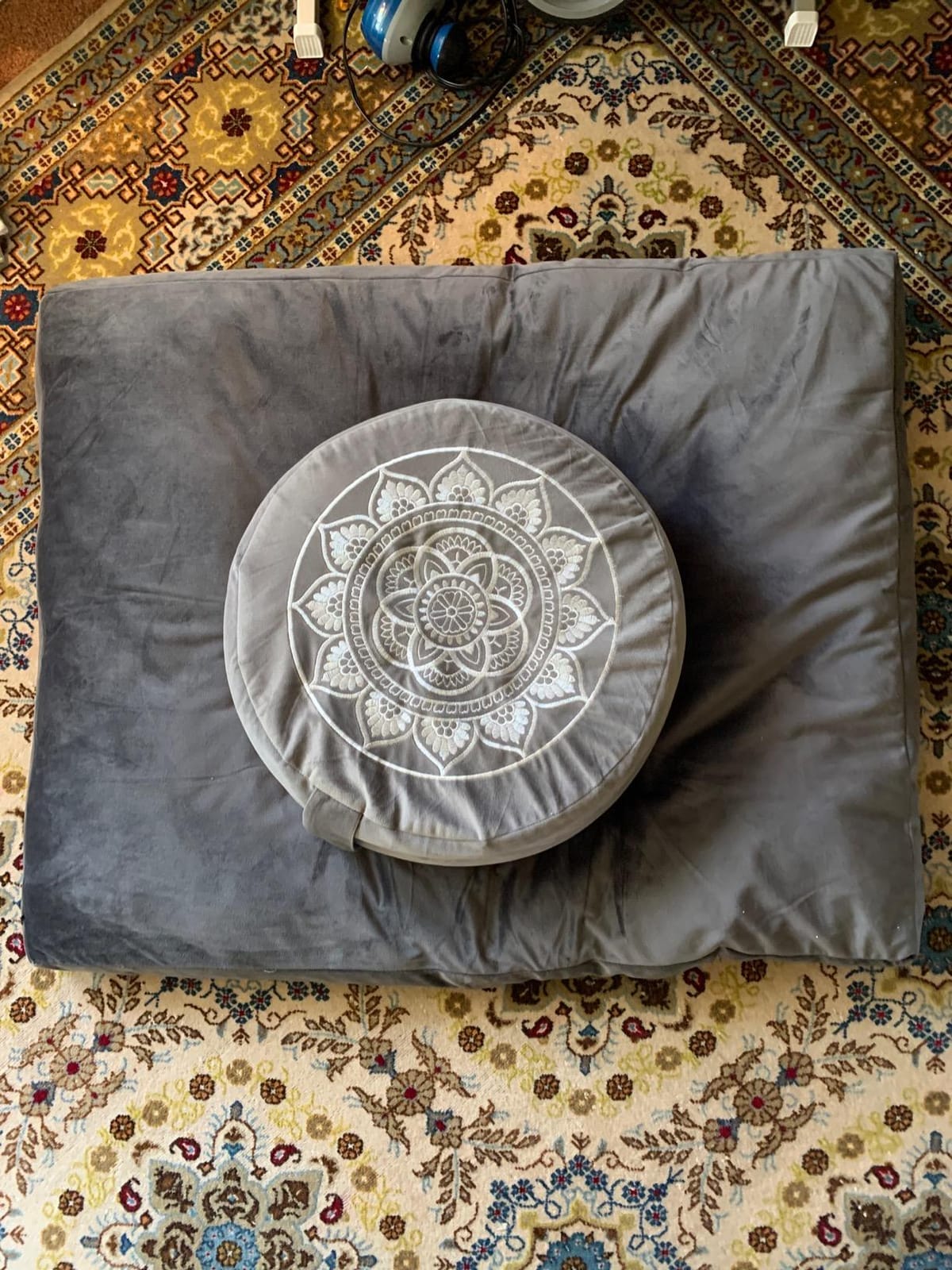 Florensi Meditation Cushion Velvet Floor Pillow with Buckwheat Fill | Buckwheat-filled meditation cushion with soft velvet cover for supportive seating during meditation and yoga customer photo 1