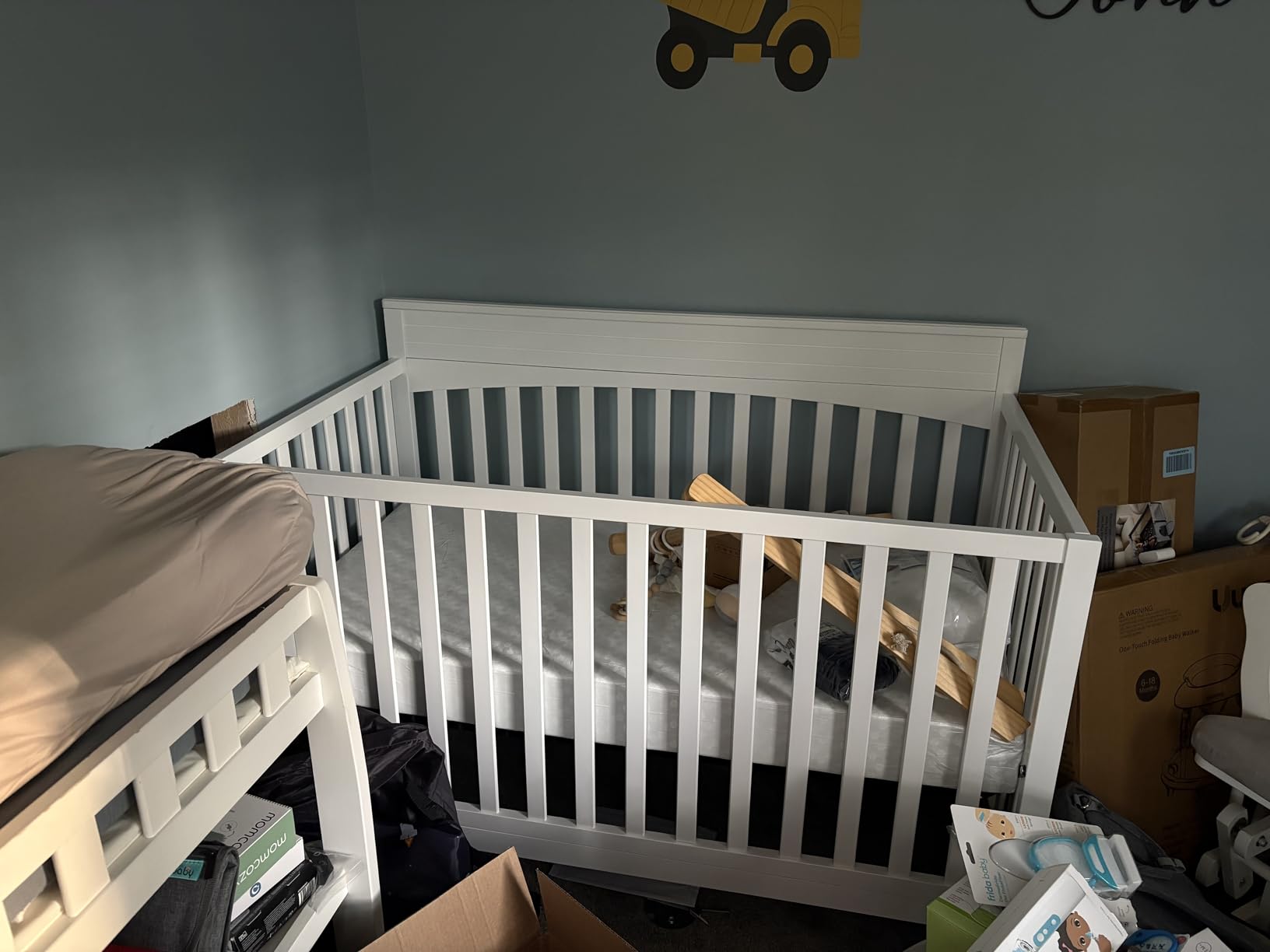 Oxford Baby Harper 4-in-1 Convertible Crib, Dove Gray, GreenGuard Gold Certified customer photo 1
