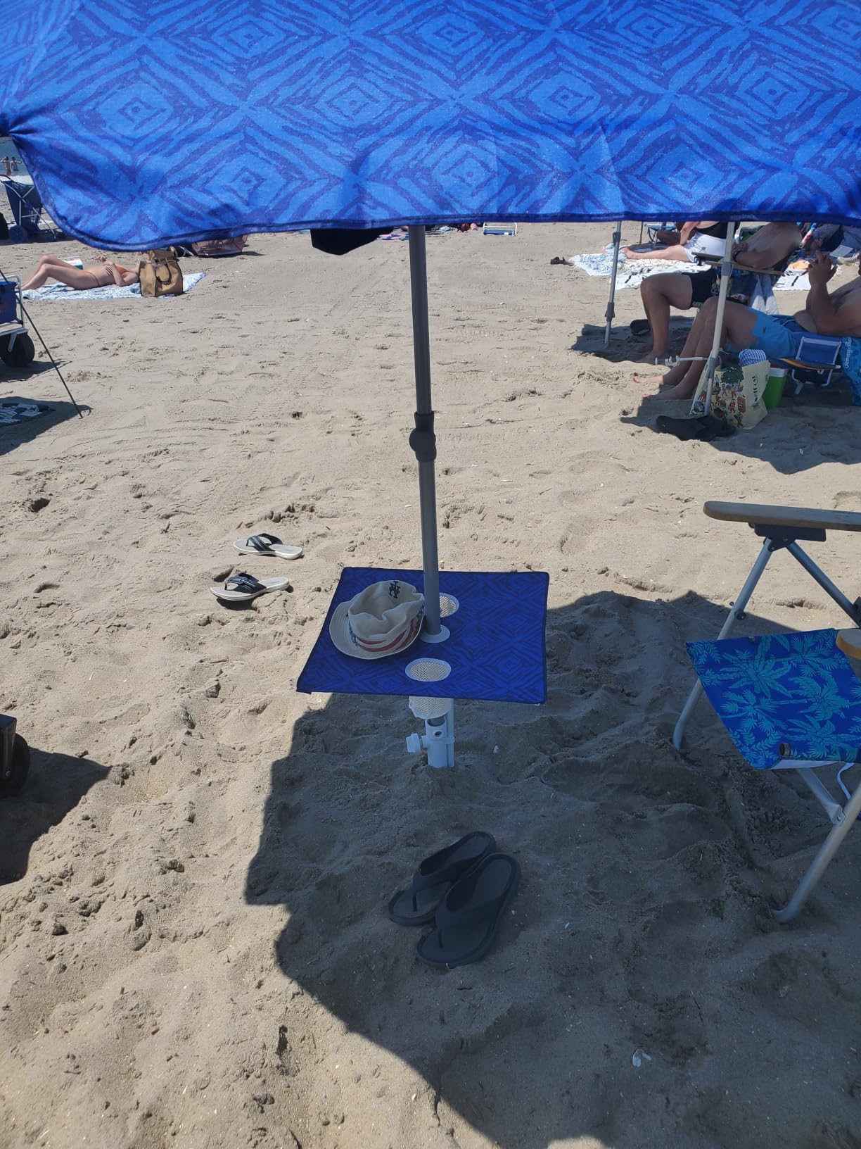 AMMSUN Beach Umbrellas for Sand Heavy Duty Wind Portable, 6.5ft | Sand Anchor, UV 50+ Protection, Includes Carry Bag, Push Button Tilt, Lightweight, Easy Setup customer photo 1