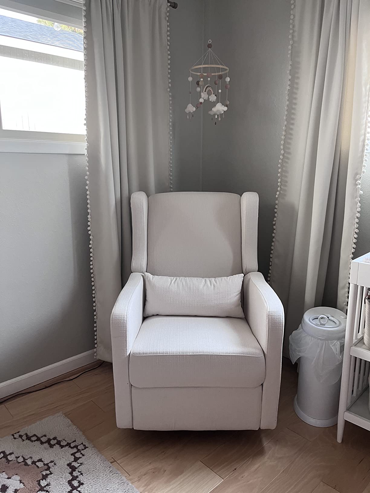 Carter's by DaVinci Arlo Recliner, Cozy Cream | Glider Recliner Nursery Chair w/ 360° Swivel - GREENGUARD Gold & FSC Certified Glider Rocking Chair customer photo 2