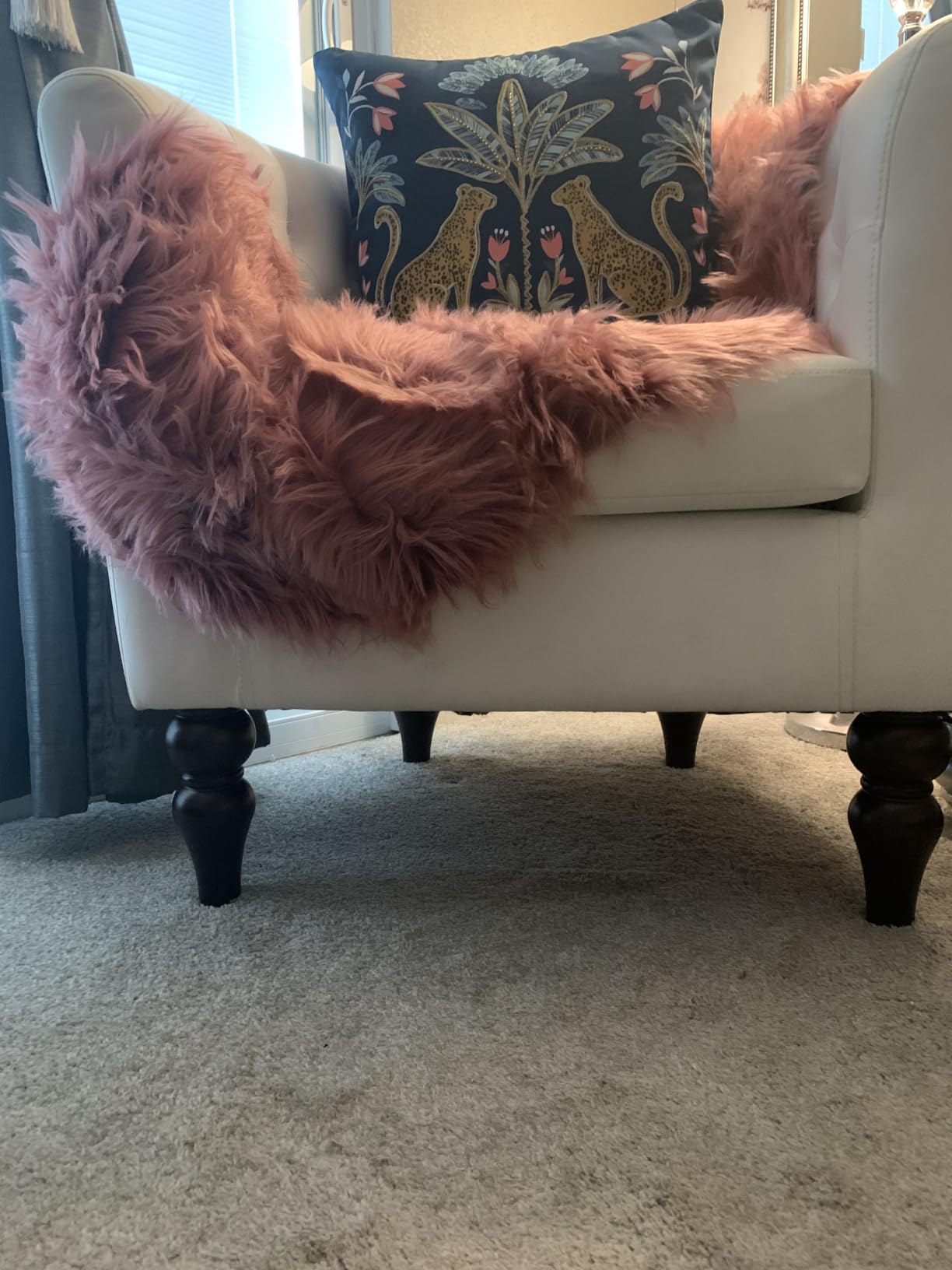 EasyJoy Ultra Soft Fluffy/Fuzzy Shaggy Area Rug Faux Fur Chair Cover Seat Pad for Bedroom Floor Sofa Living Room (2 x 6 ft Sheepskin, Beige) customer photo 1