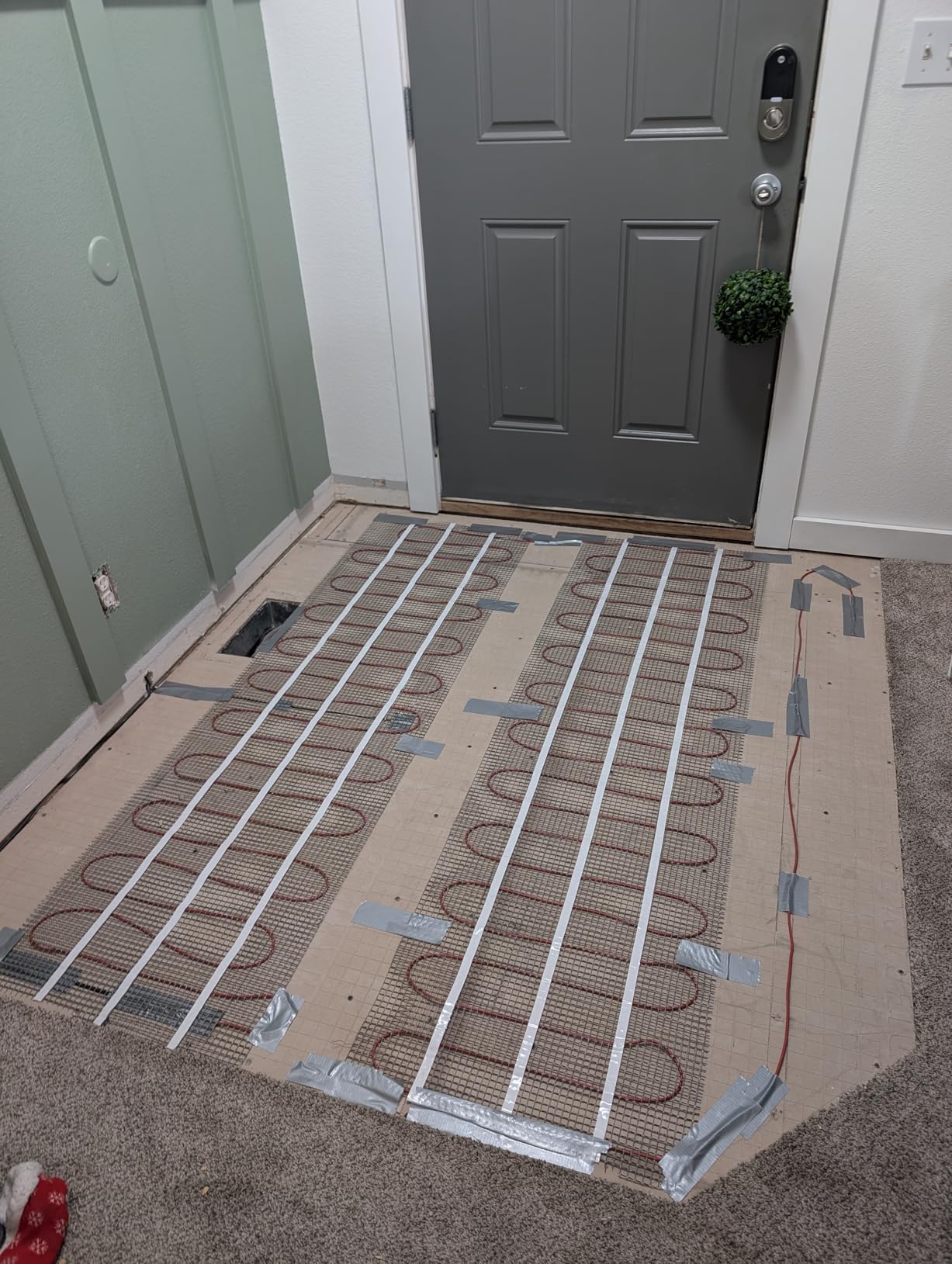 LuxHeat 20 sqft Heated Floor Mat Kit, Prog Thermostat - 120V Floor Heat | 20in x 12.2ft Self-adhesive Mat, Alarm, UDG 7-Day Prog T/Stat w/ GFCI, Sensor | Heated Floor Kit For Bathroom, Tile & More customer photo 1