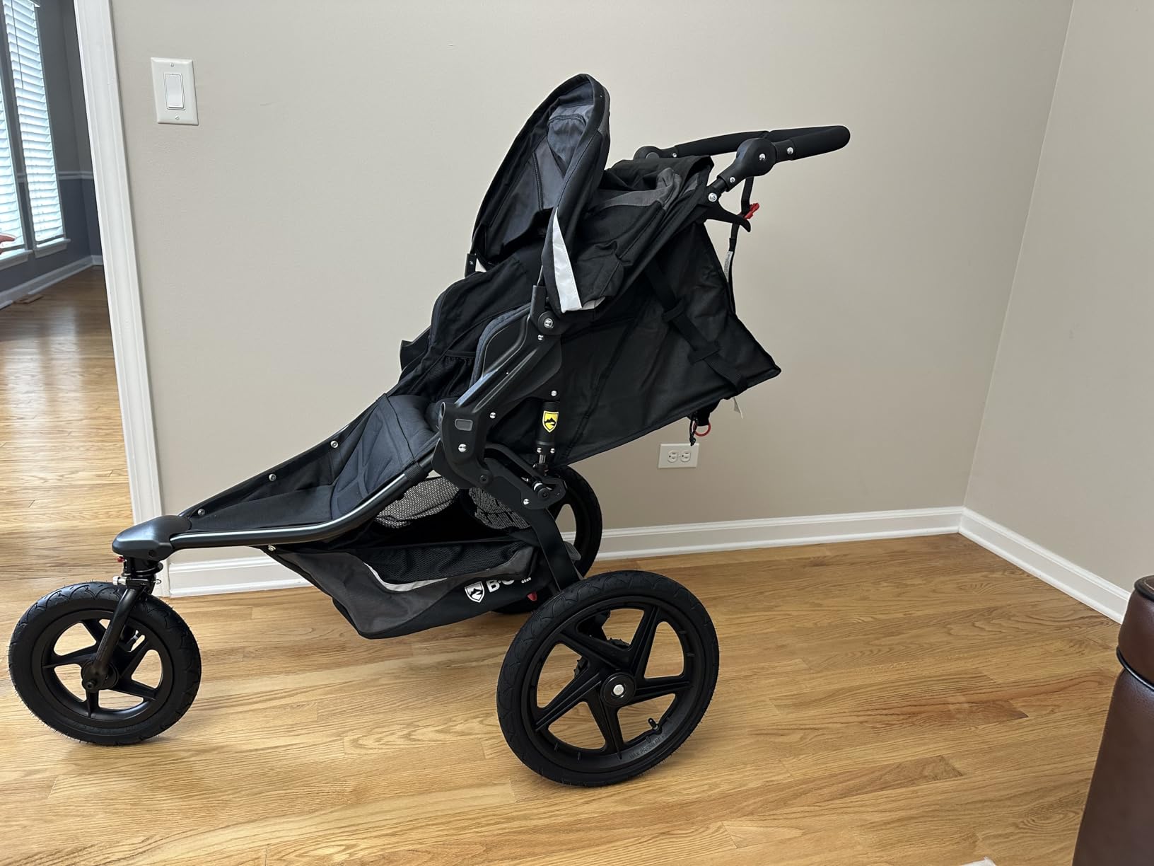 BOB Gear Revolution Flex 3.0 Duallie Jogging Stroller - Graphite Black customer photo 2