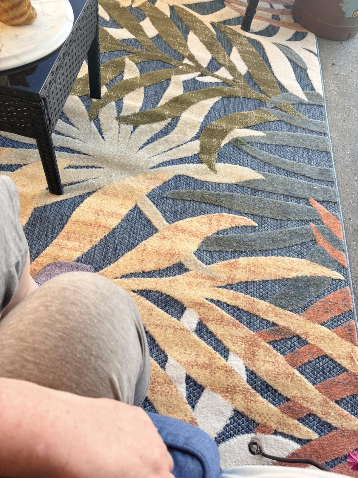 JONATHAN Y Tropics Palm Leaves Indoor Outdoor Area Rug 8X10 Gray/Blue | Ships Rolled, Durable Flat Weave, Lays Flat for Backyard, Patio, Porch, Easy-Cleaning, High Traffic, Pet-Friendly, Non-Shedding customer photo 2