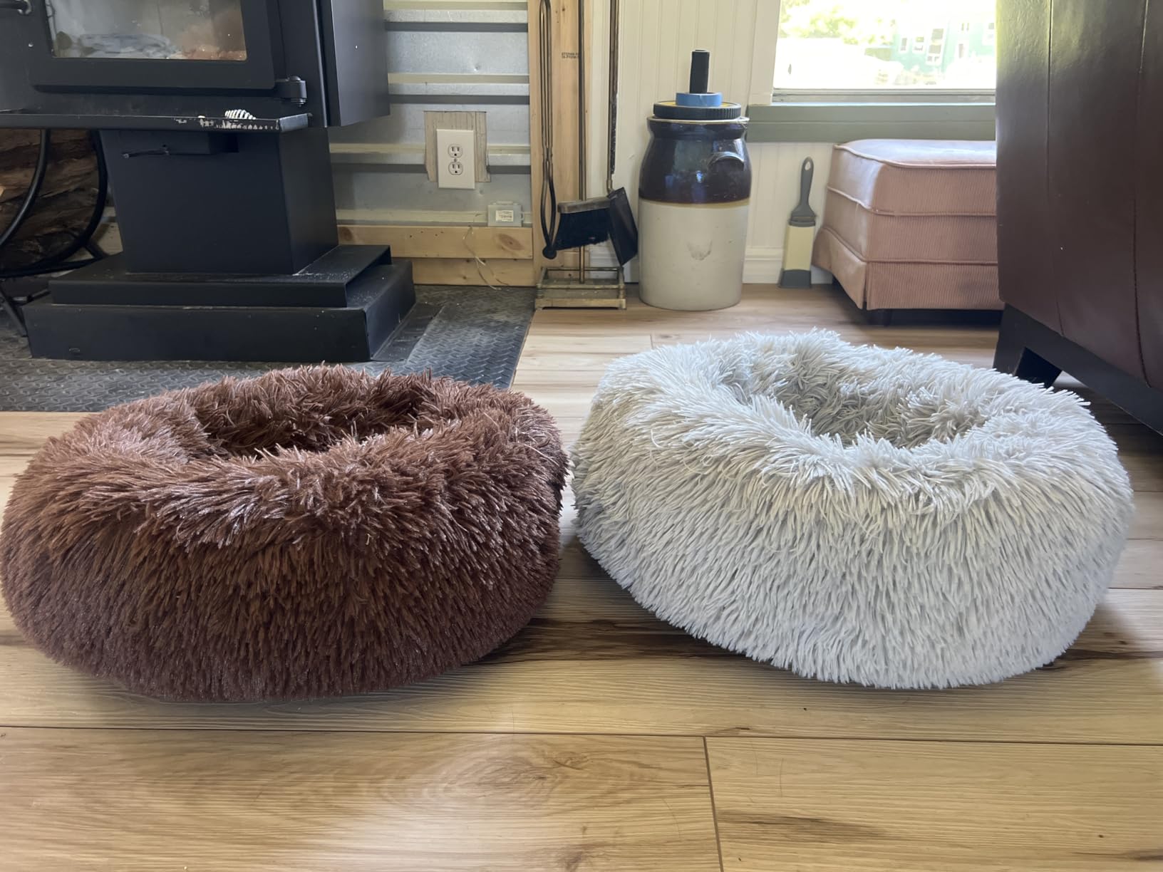 Mini Plush Self Warming Kitten Bed, 20 Inch Soft Round Fluffy Dog Bed and Cat Nest customer photo 2