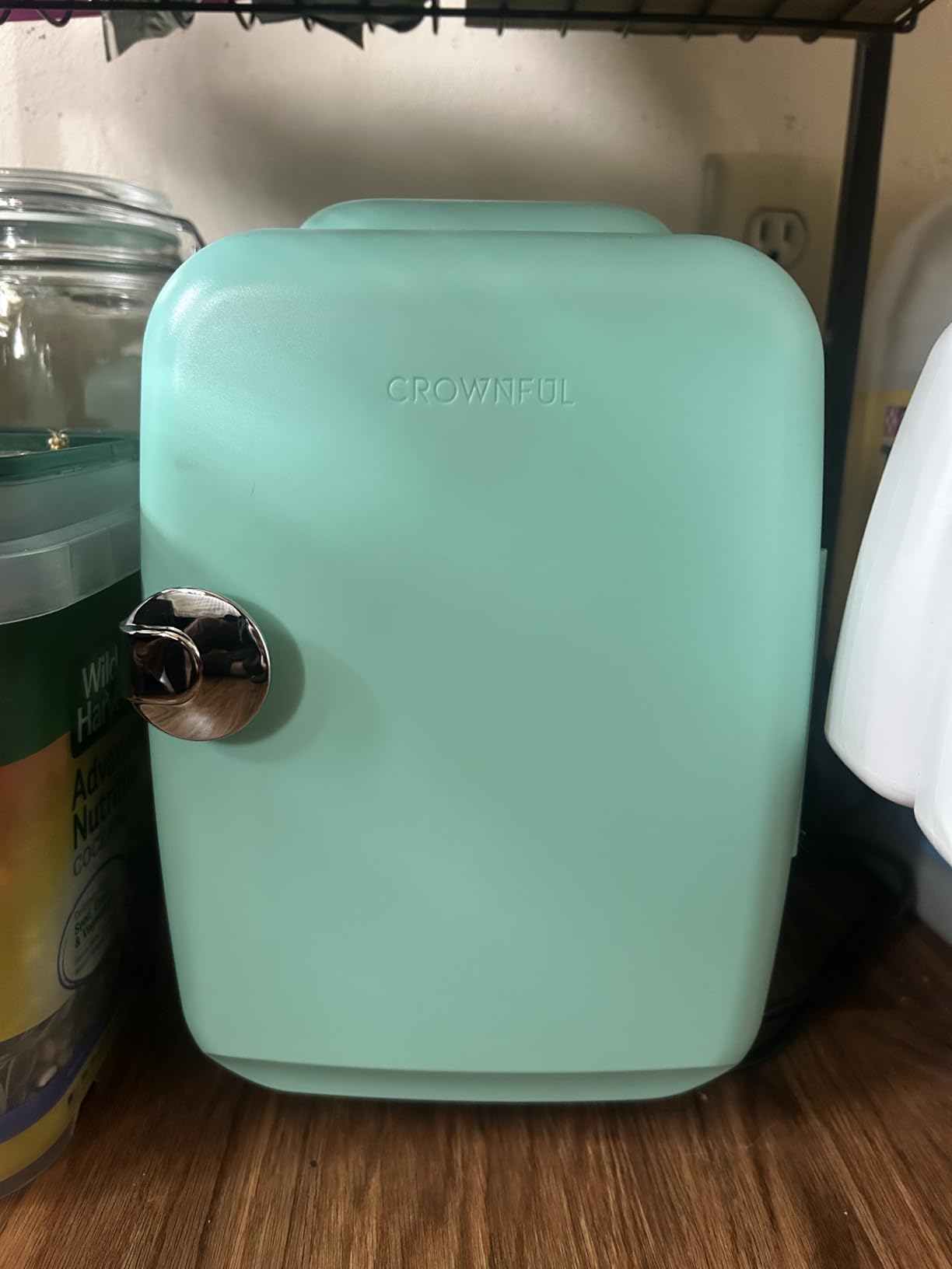 CROWNFUL Mini Fridge, 4 Liter/6 Can Portable Cooler and Warmer Personal Refrigerator for Skin Care, Cosmetics, Beverage, Food,Great for Bedroom, Office, Car, Dorm, ETL Listed (White) customer photo 2