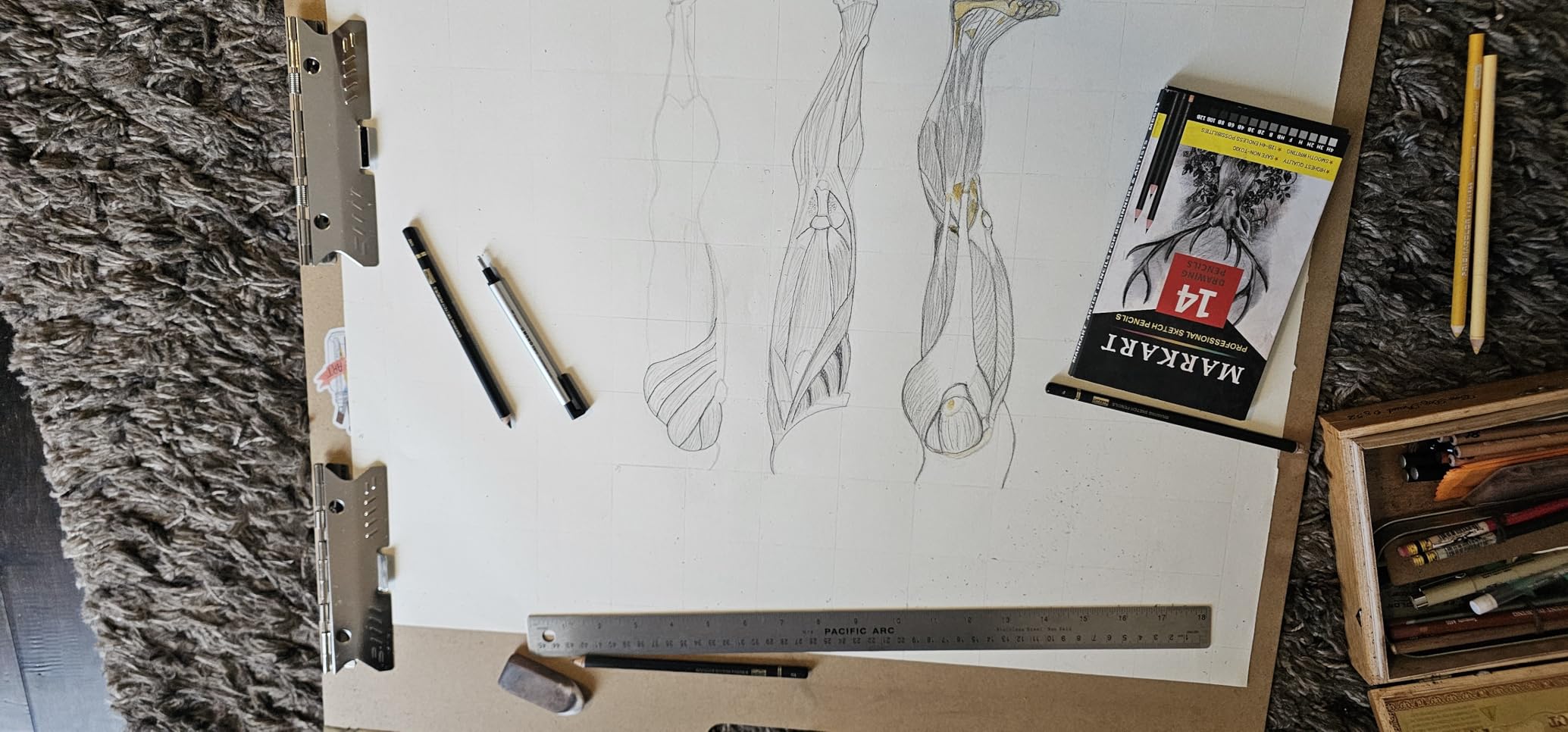 MARKART Drawing Sketching Pencils Set, 14 Pieces, Graphite Pencil(12B - 4H) customer photo 2