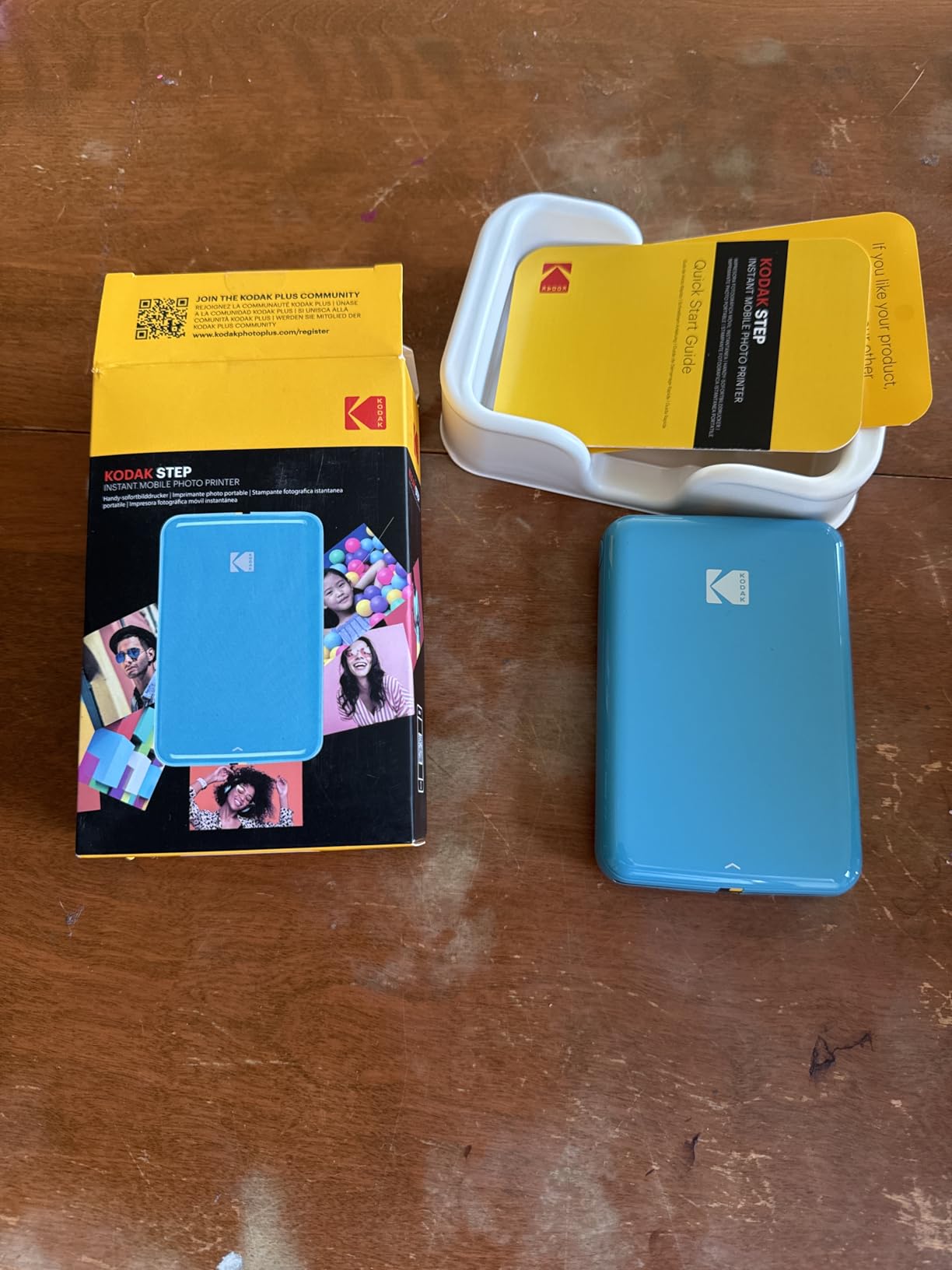 KODAK Step Instant Smartphone Photo Printer, Portable Mini Color Wireless Mobile Printer, Zink 2x3