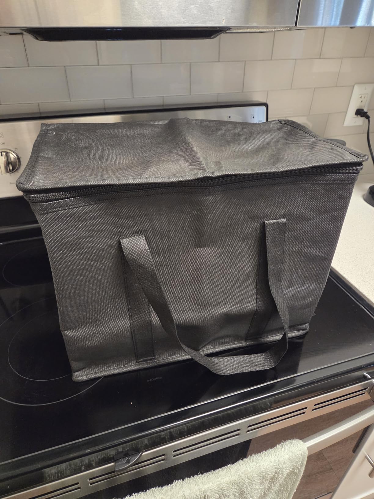2-Pack, XL-Large Insulated Grocery Shopping Bags, Black, Reusable Bag | Thermal Zipper, Collapsible, Tote, Cooler Bag, Transport hot and Cold, Camping groceries Insulated Food Delivery Bag customer photo 1