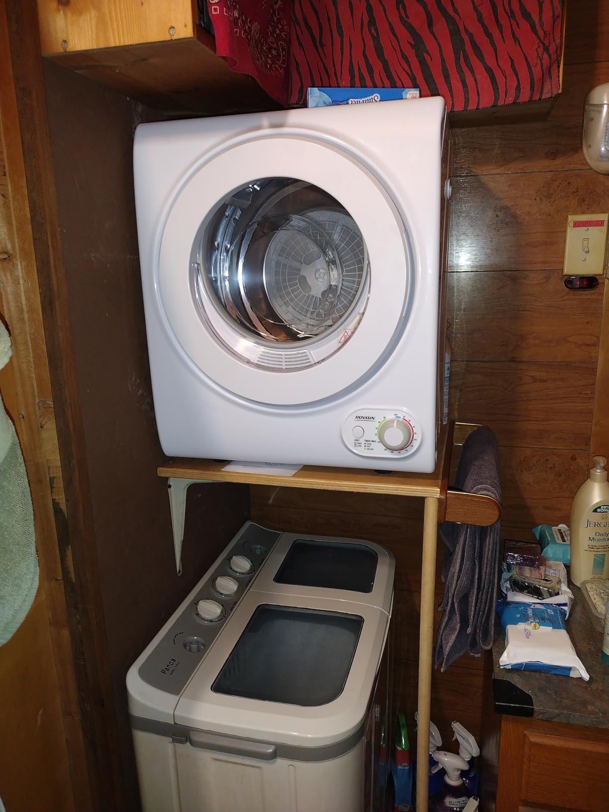 ROVSUN 110V Portable Clothes Dryer, High End Laundry Front Load Tumble Dryer Machine with Stainless Steel Tub & Simple Control Knob for Apartment, Dorm-850W, White customer photo 1