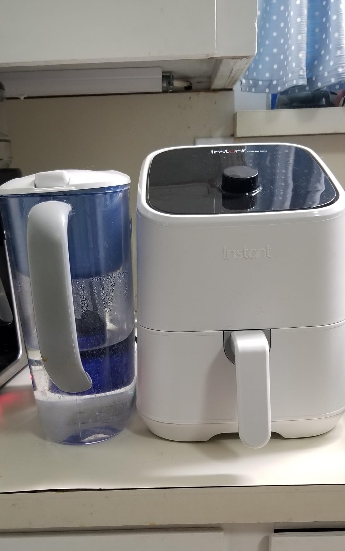 Instant Pot Vortex 2QT Mini Air Fryer, Small Air fryer that Crisps, Reheats, Bakes, Roasts for Quick Easy Meals, Includes over 100 In-App Recipes, is Dishwasher-Safe, from the Makers of Instant Pot, Aqua customer photo 1